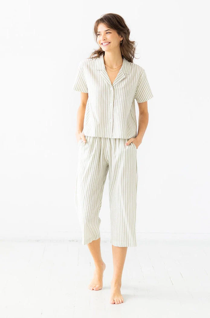 Cropped Button Down-High Waisted  Striped Capri - Image 5