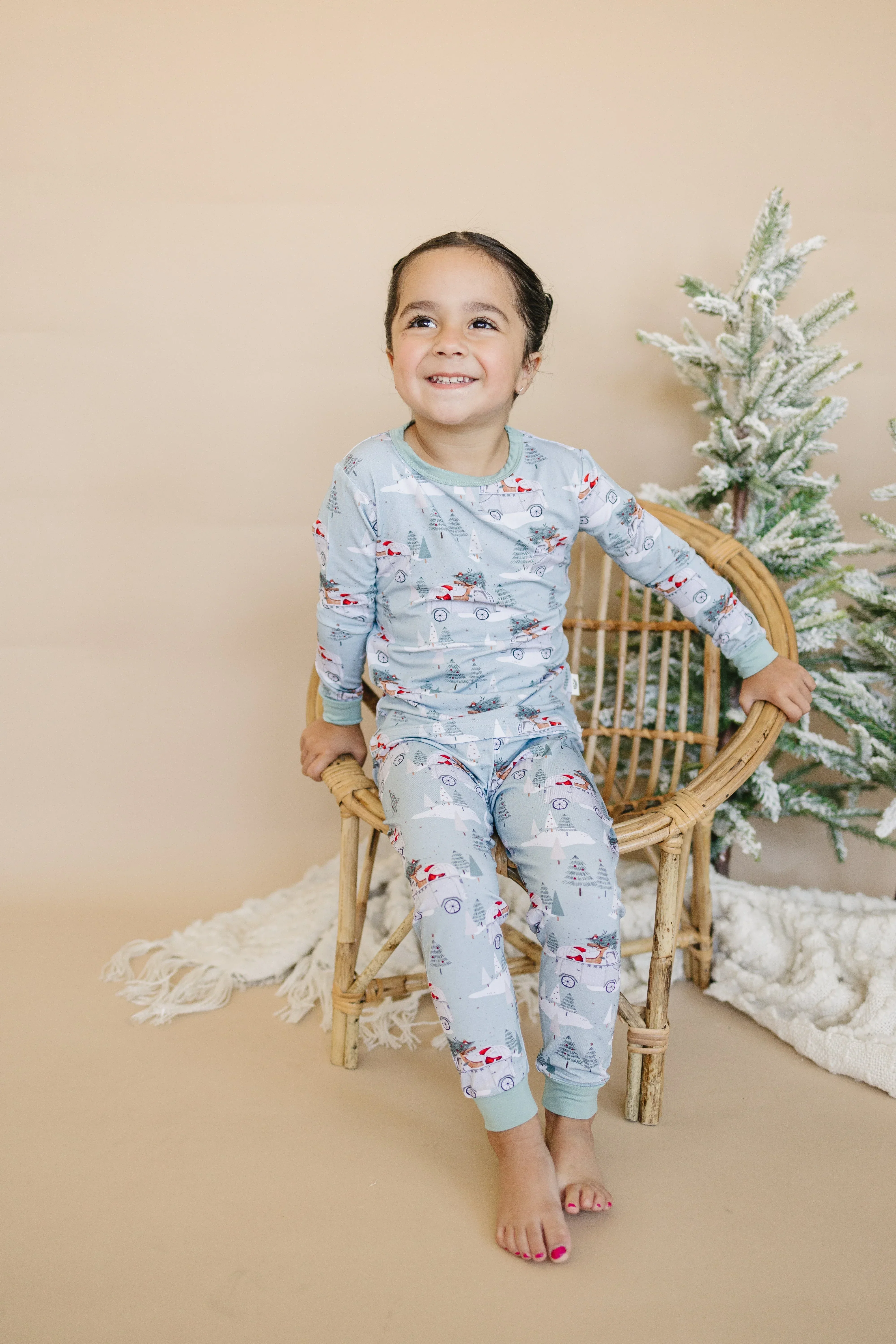 Cruisin' to Christmas 2pc Bamboo Pajamas *12-18m left - Image 6