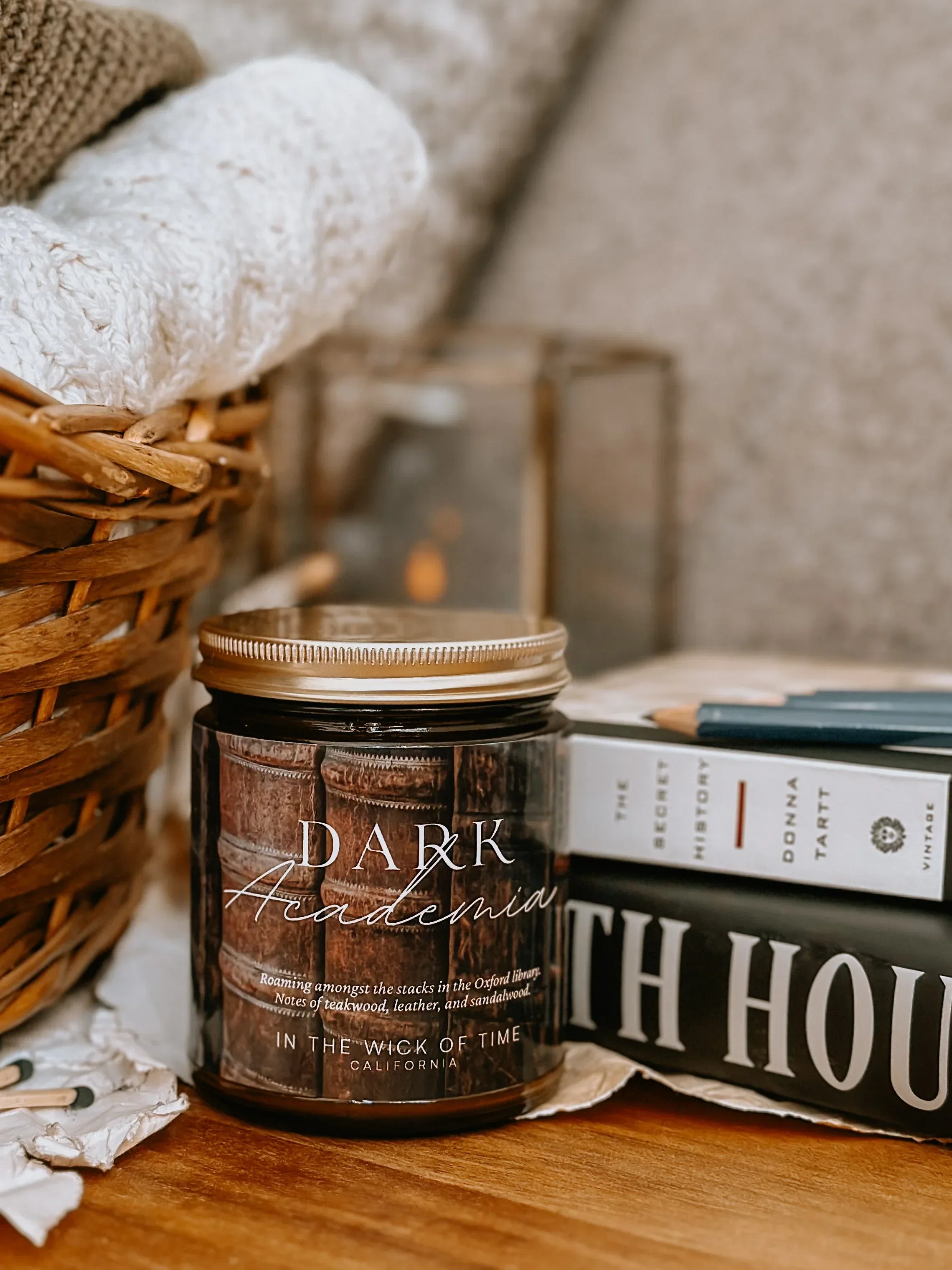 Dark Academia Candle - Image 8