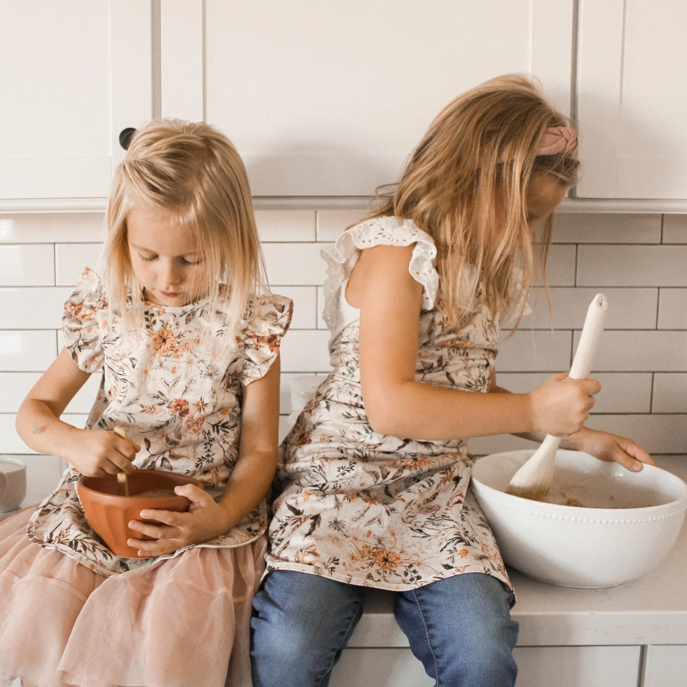 Delilah Floral Apron - fits sizes youth small through adult 2XL - Image 5
