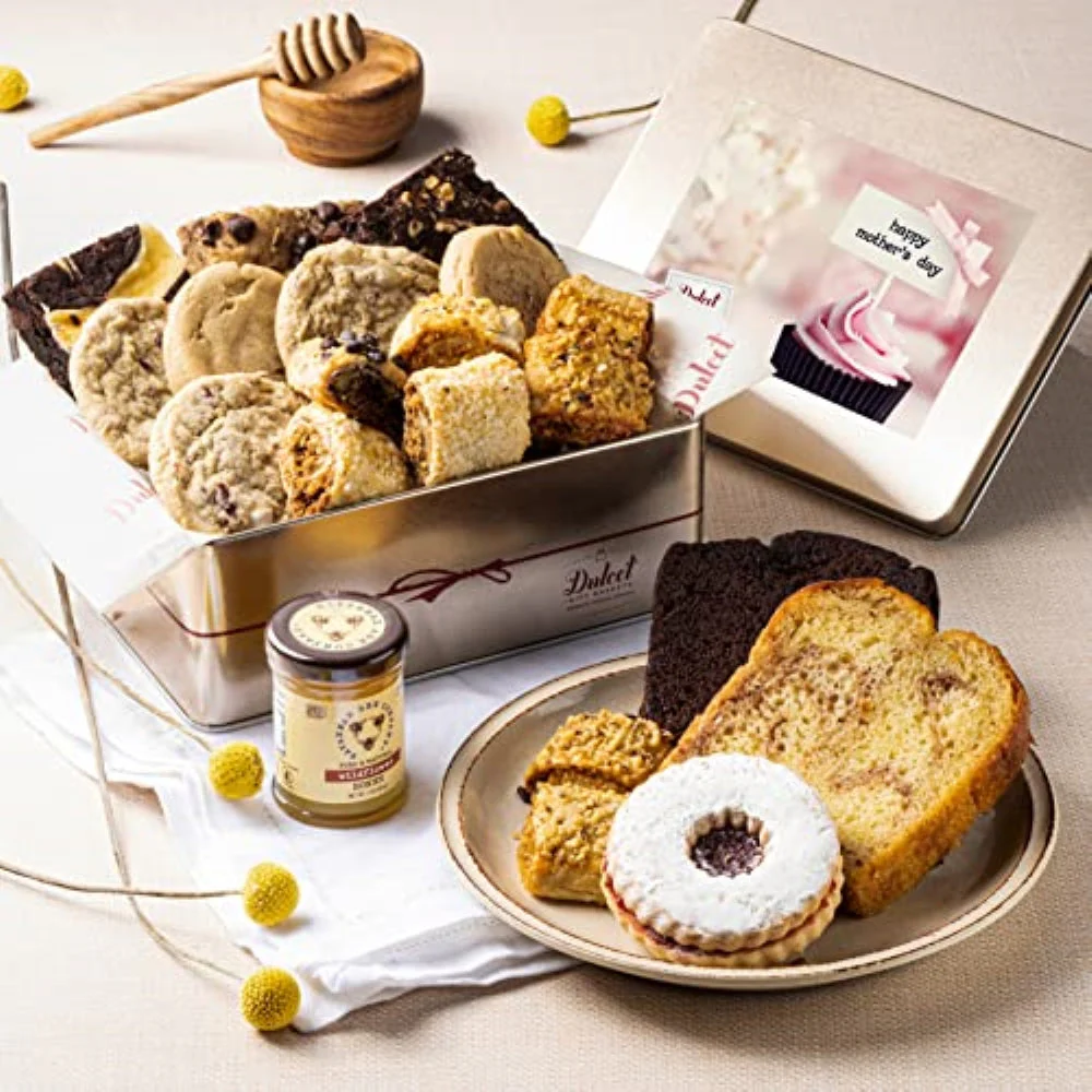 Deluxe Honey & Pastry Gift Tin - Image 81