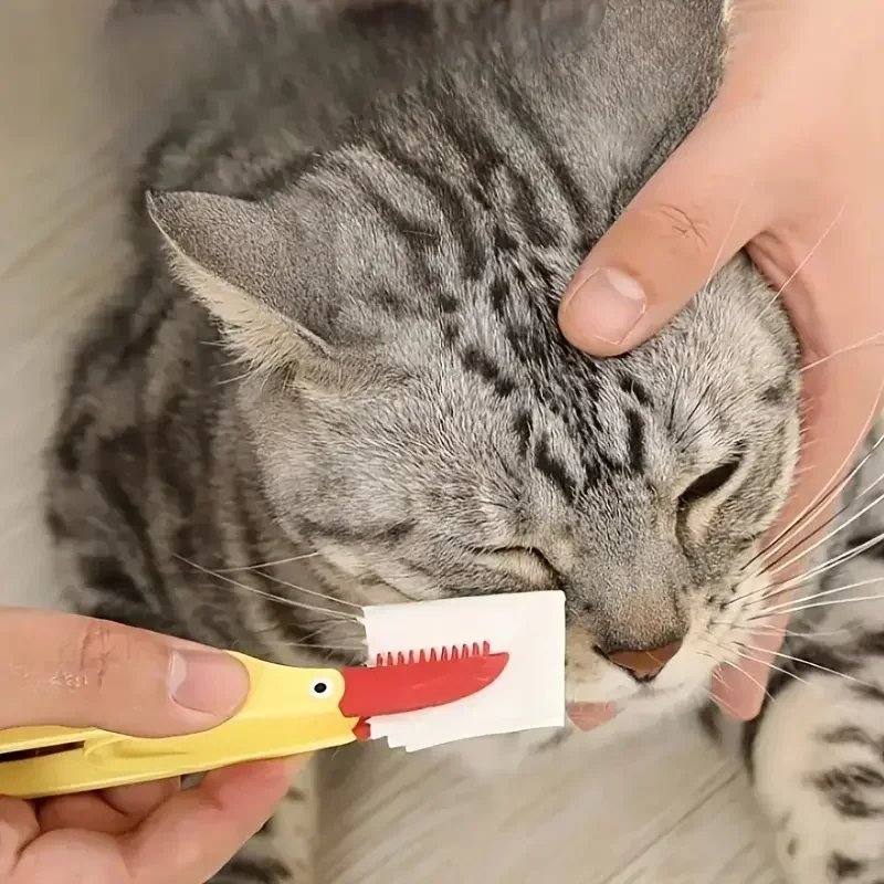 Double-Sided Tear Stain Remover Comb For Pets - Image 7