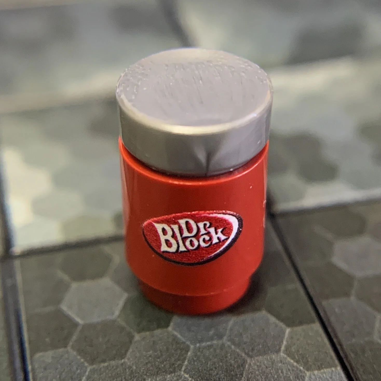 Dr. Block Soda Can made using LEGO parts - Image 2
