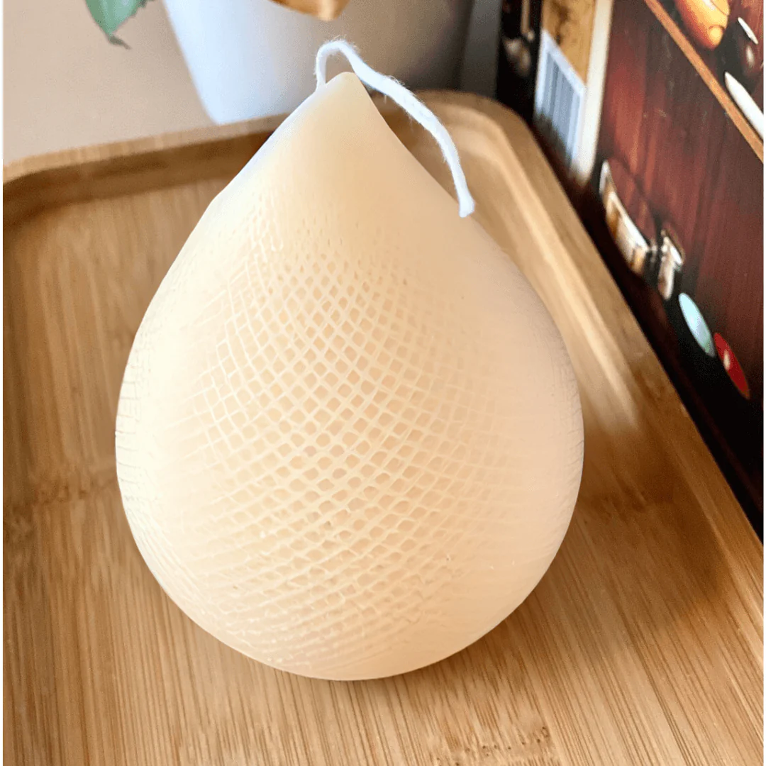 Elegant Teardrop Handmade Candle - Image 3