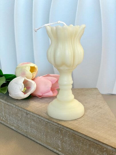 Elegant Tulip Candle Holder for Scented Candles - Chic Home Decor Accent - Image 4