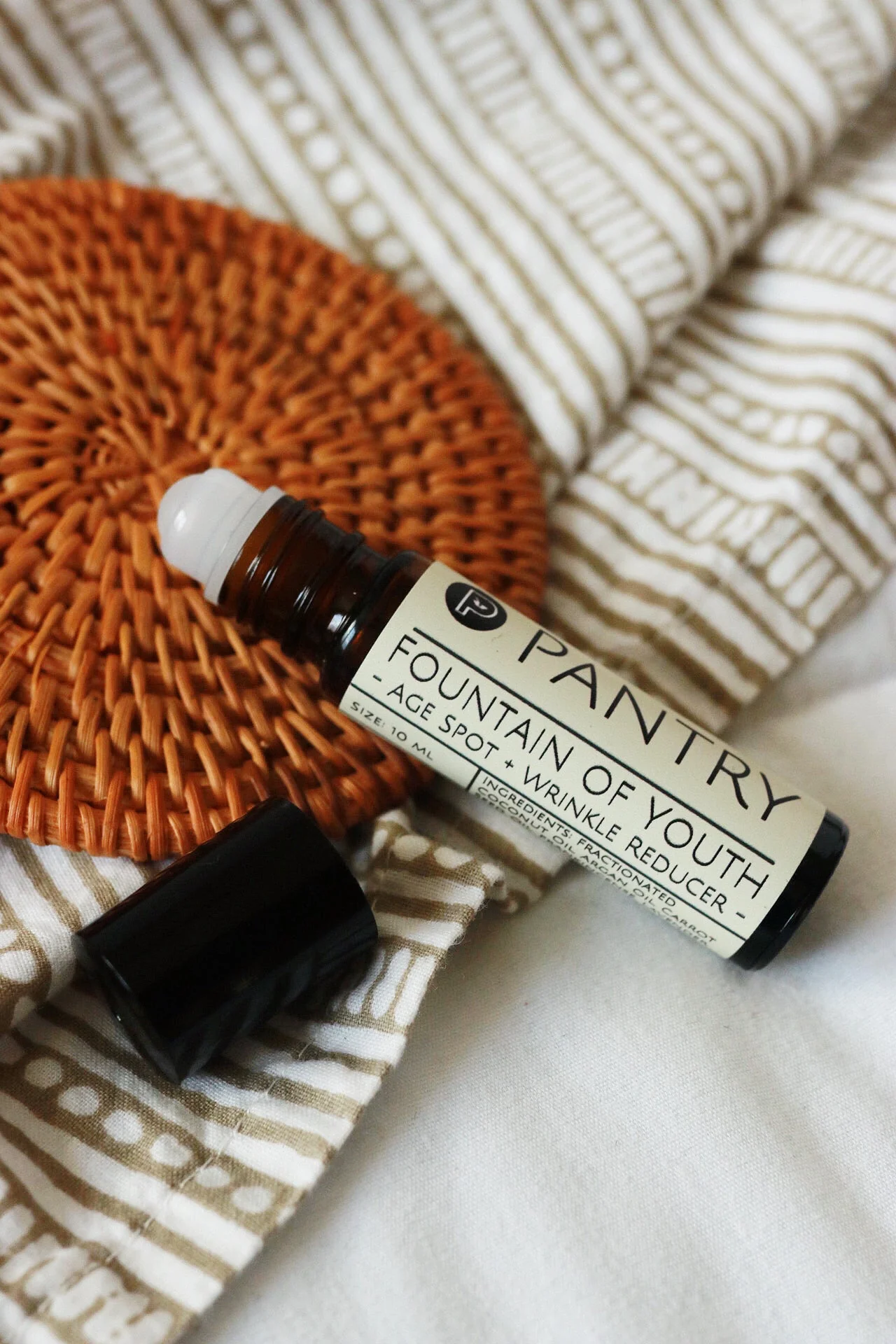 Essential Oil Roller Ball Remedies - On-The-Go Treatment for Modern Day Ailments - Image 15