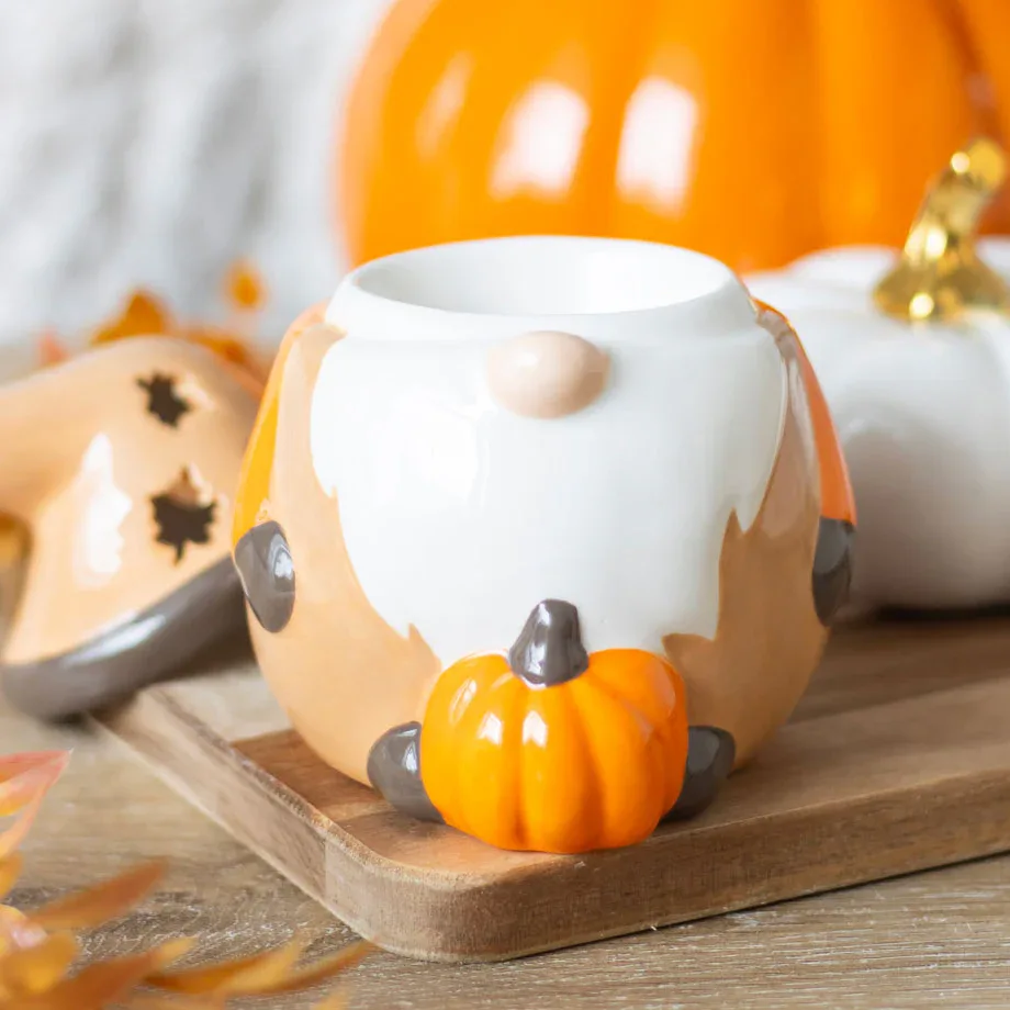 Fall and Autumn Gnome Oil Burner - Image 3