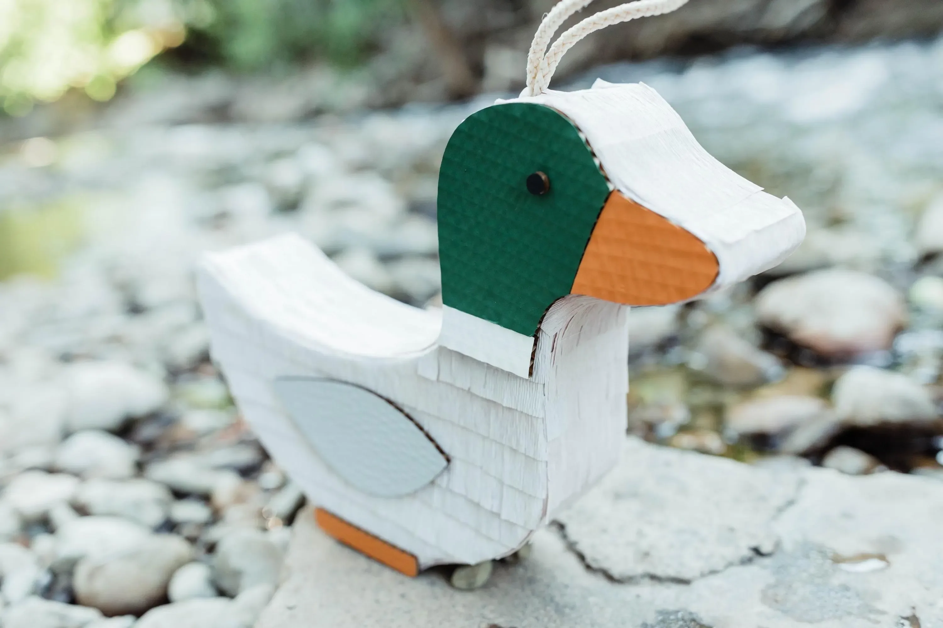 🦆 Farm Friends Duck Piñata – Handmade Barnyard Party Decoration & Candy Holder - Image 2