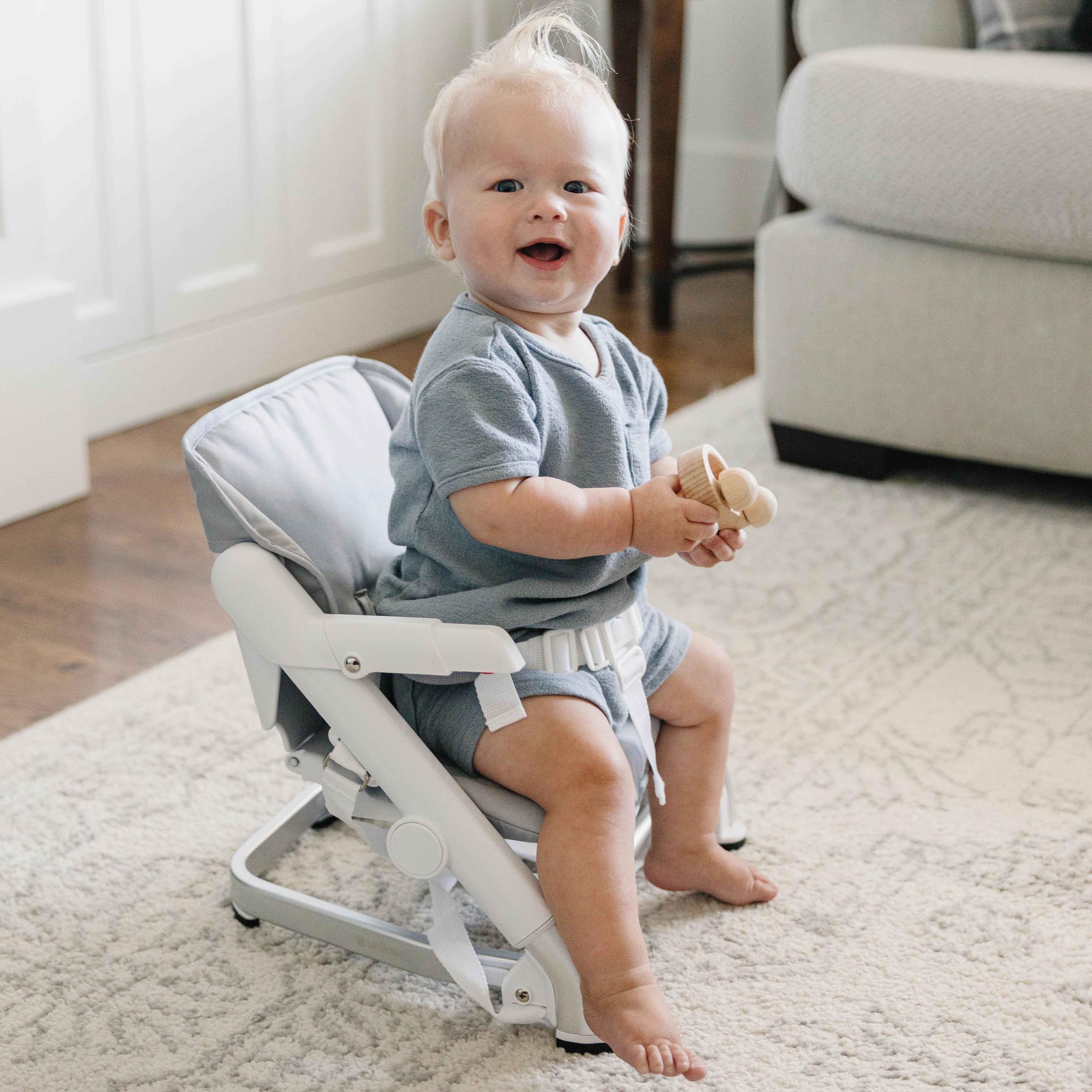 Feed Me Go 3-In-1 Travel Booster Seat - Image 2