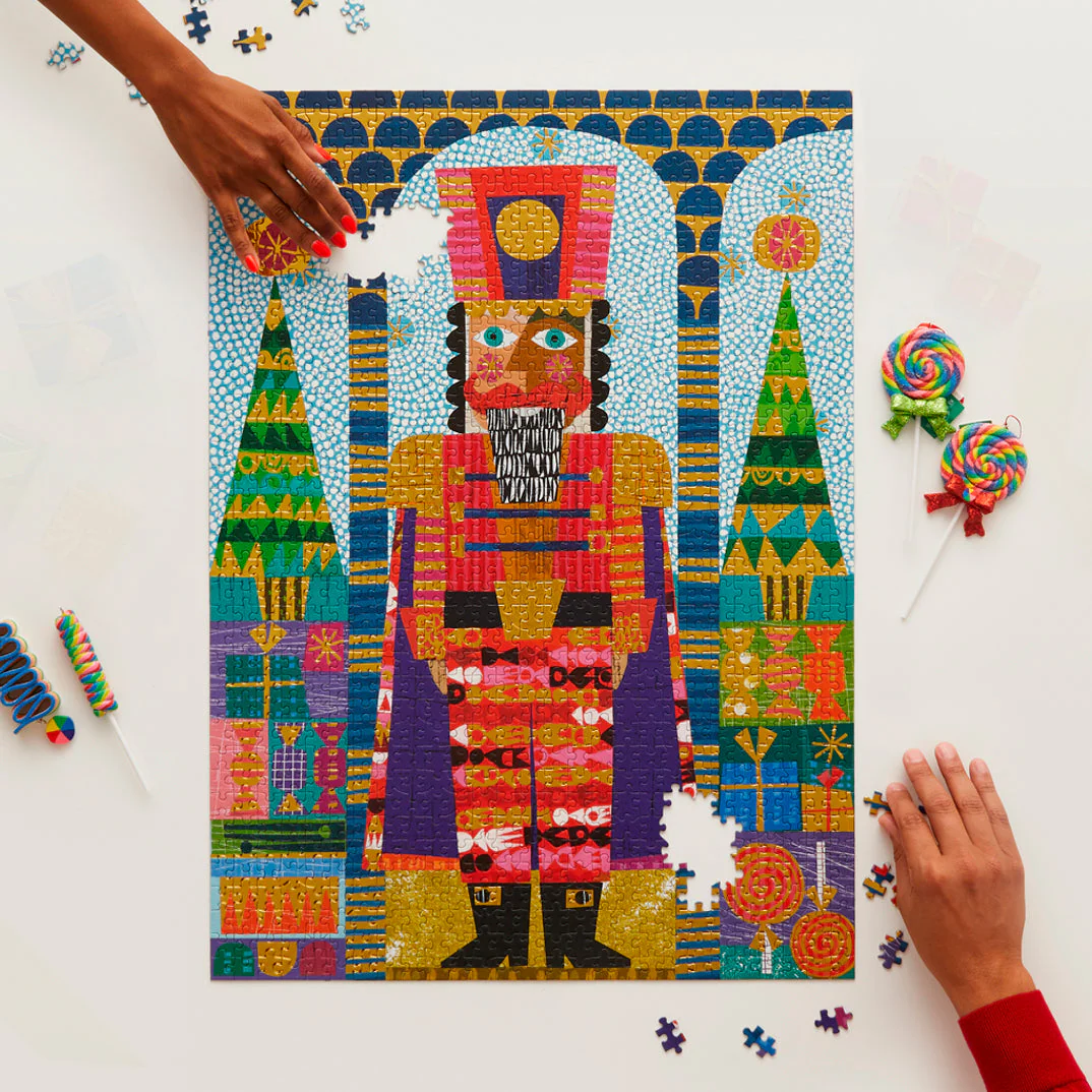 Festive Nutcracker Gold Foil 1000 Piece Jigsaw Puzzle - Image 2