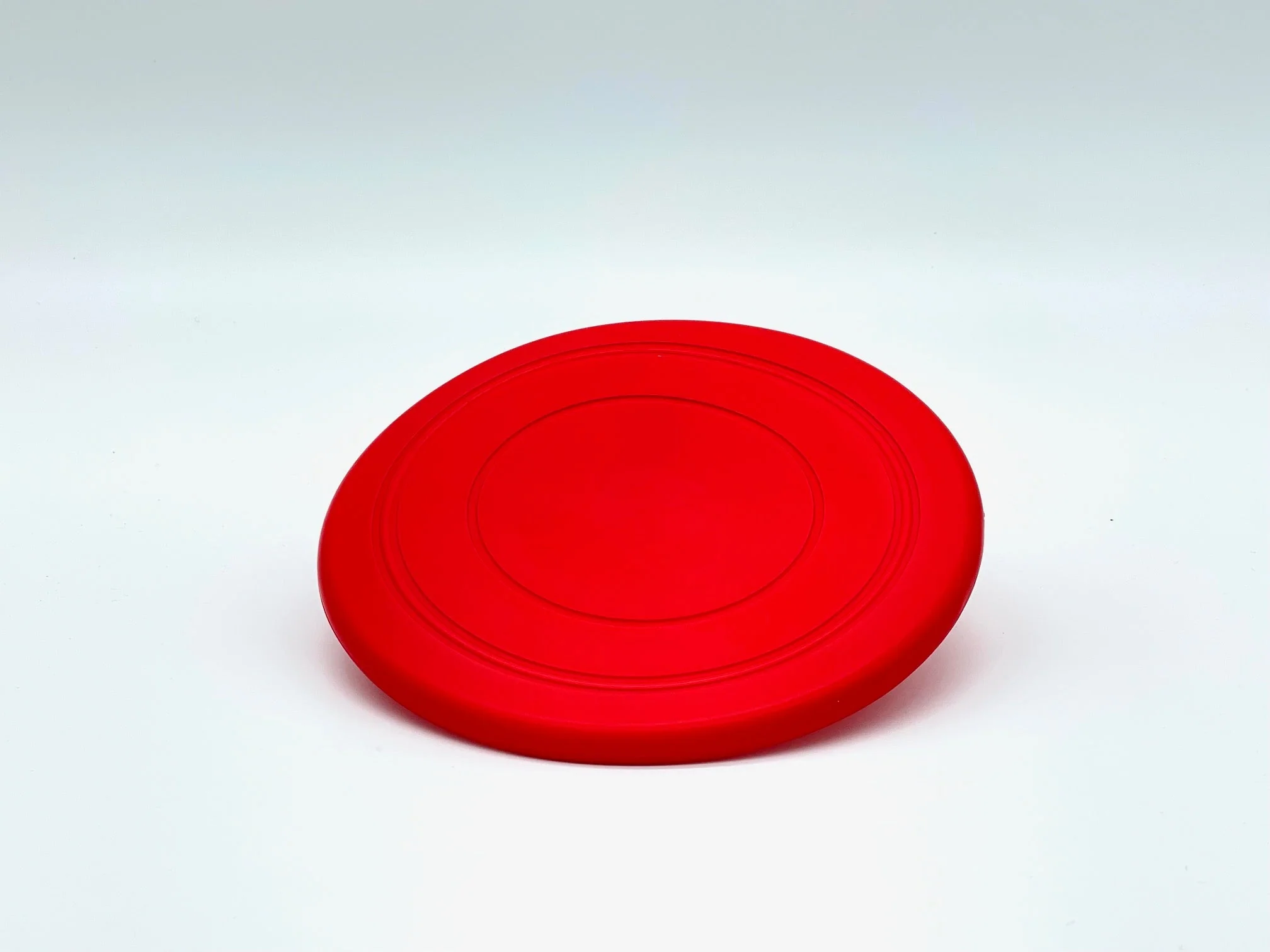 Fetch Me Frisbee - Image 3
