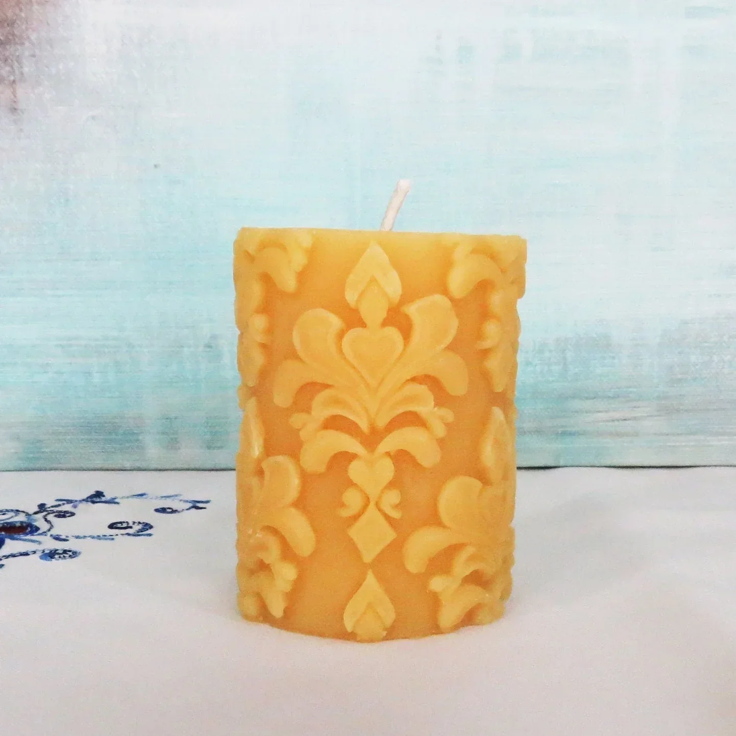 Fleur De Lis Pillar Candle - Image 2