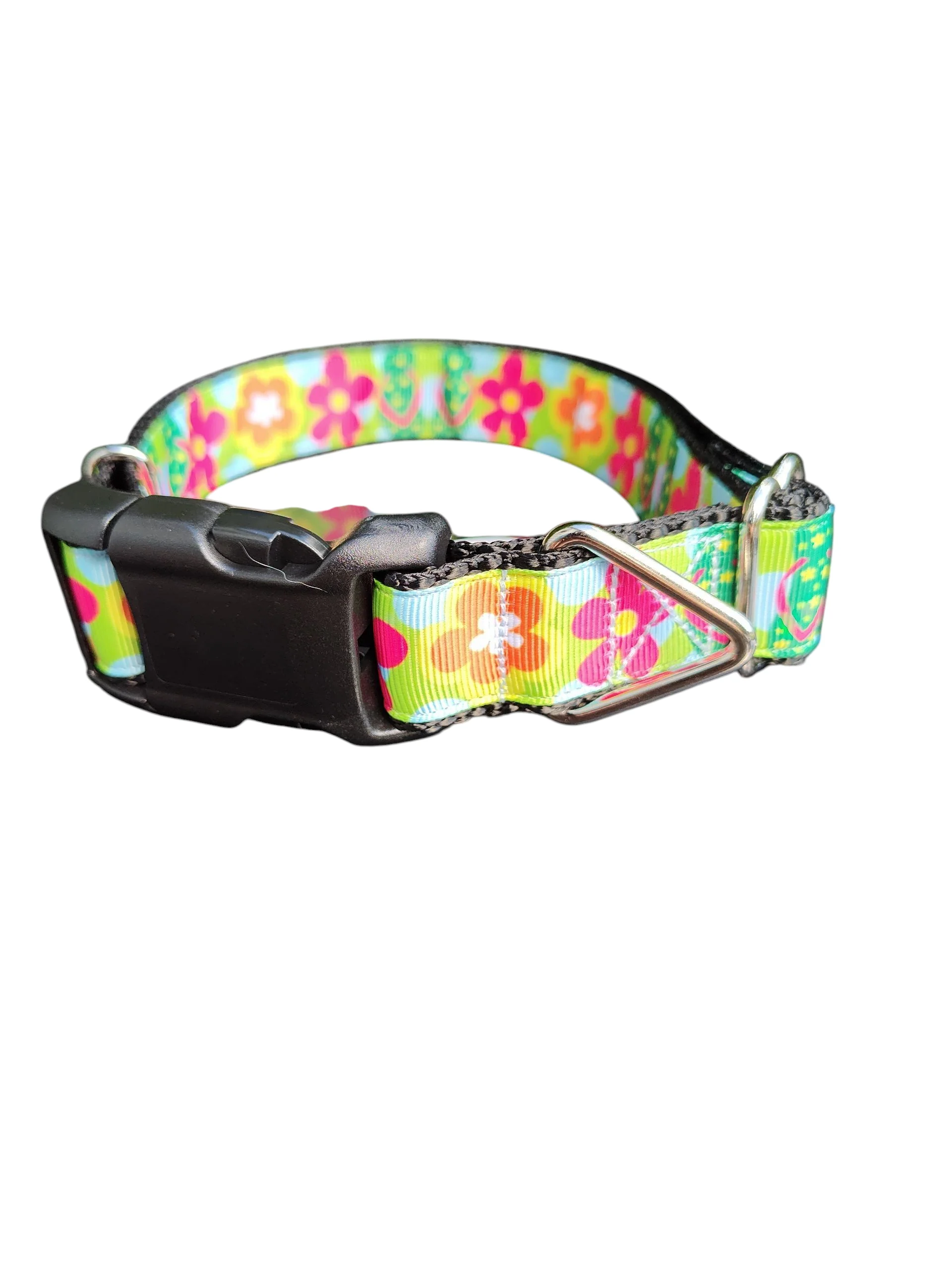 Flip Flops and Flowers Nylon Dog Collar - Image 2