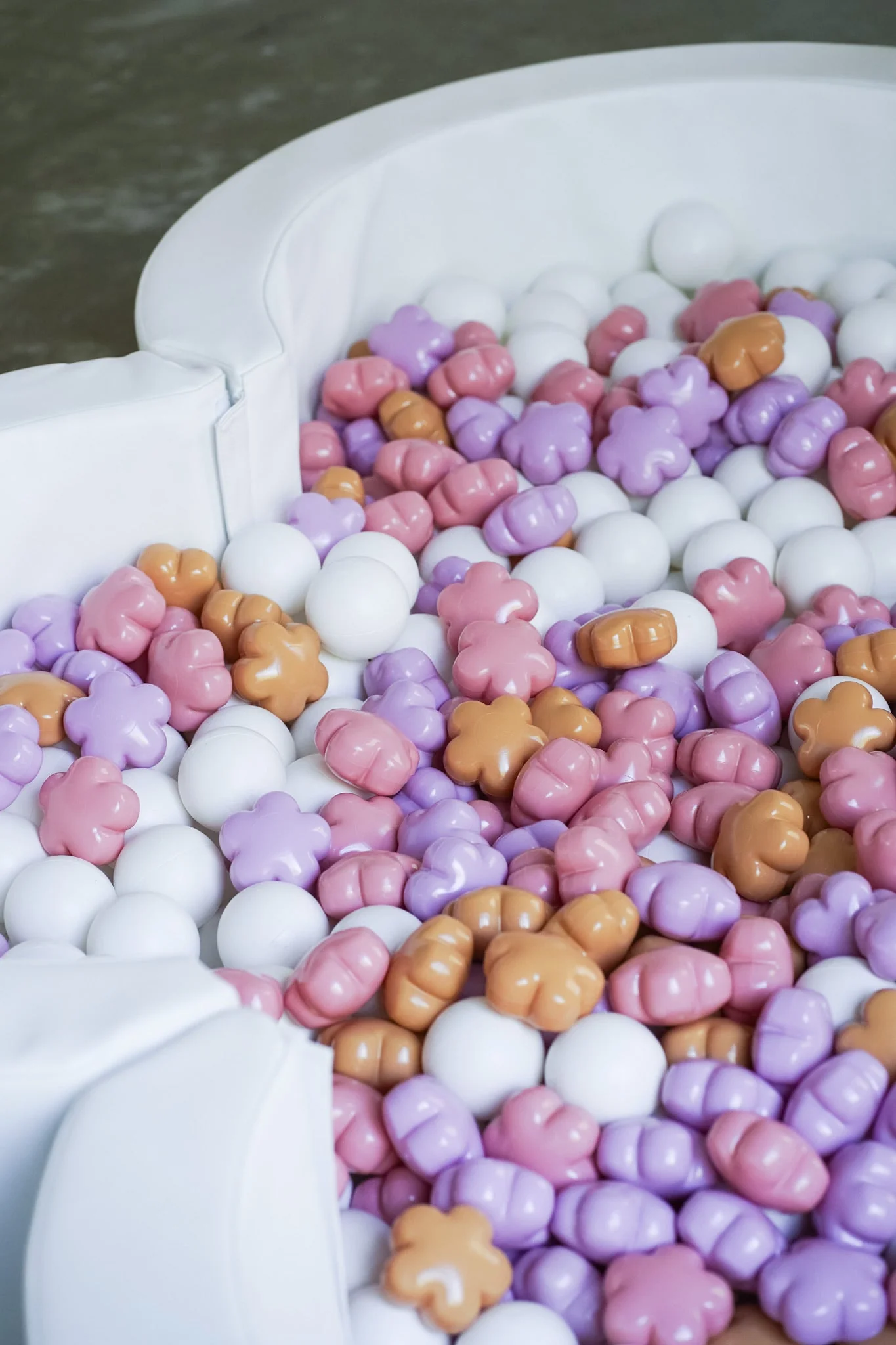 FLORA Ball Pit Balls - Image 2