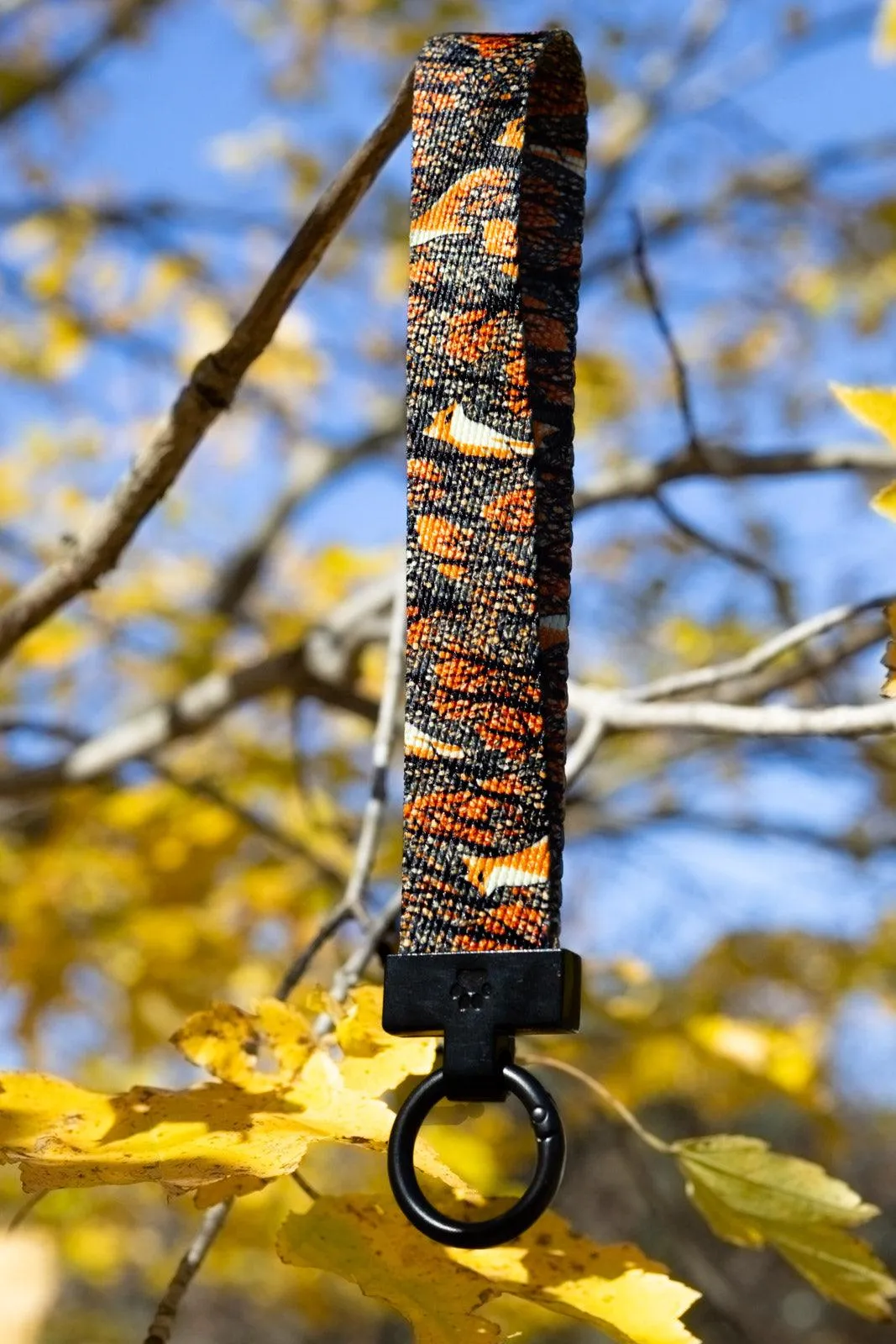 Foxes in Fall Wristlet Keychain - Image 2