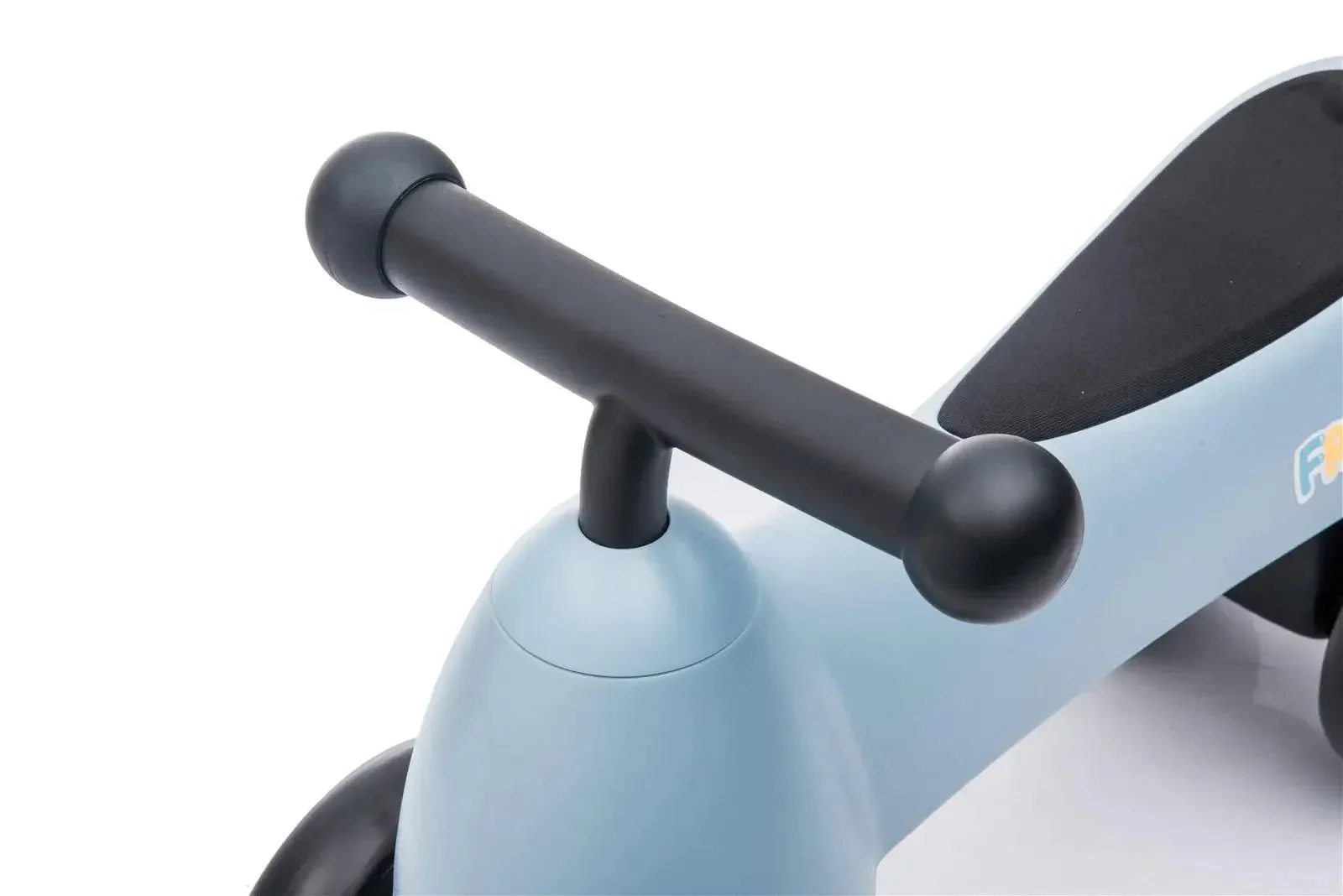 Freddo Toys 4 wheel Balance Bike - Image 5