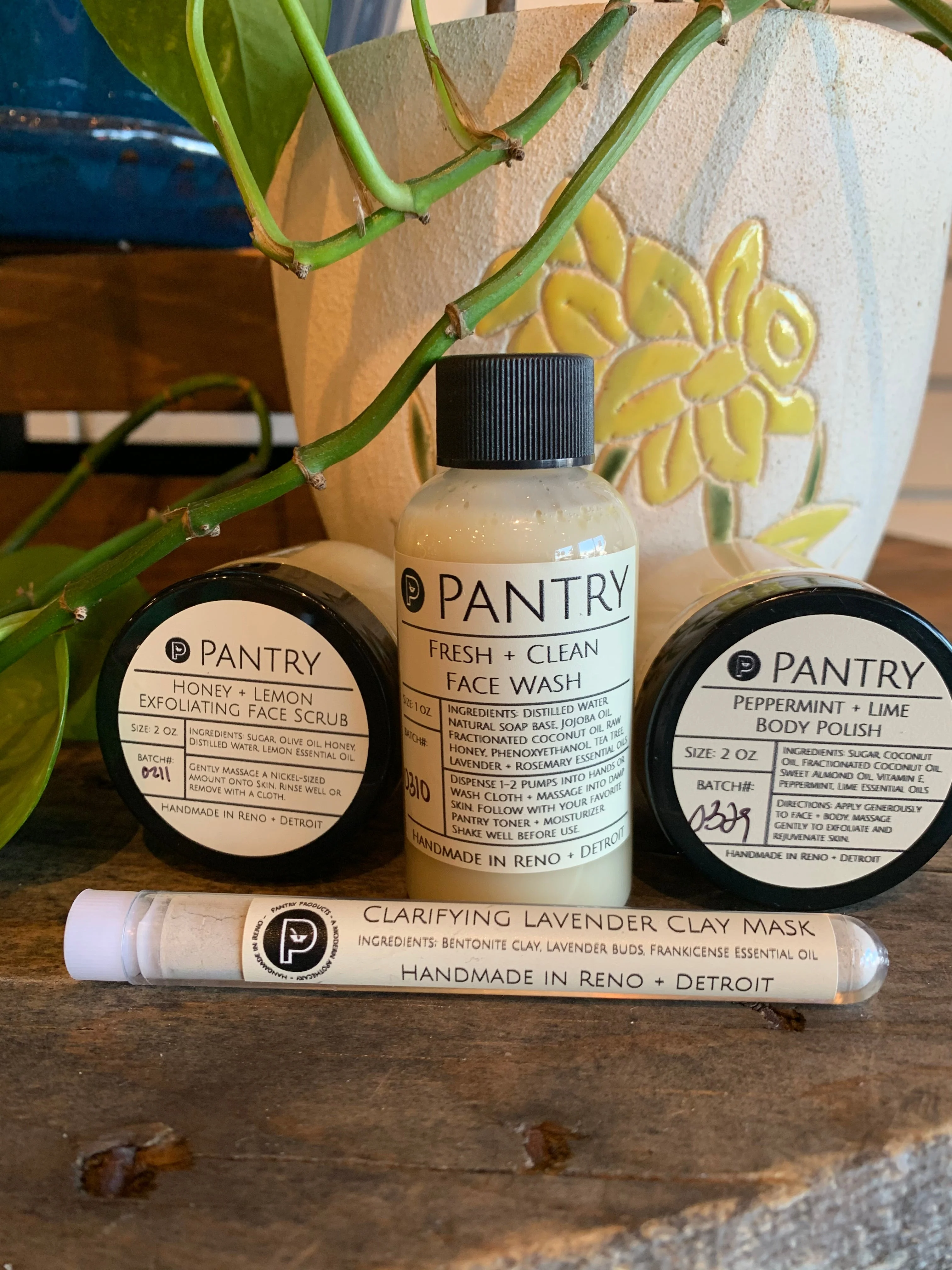 Fresh + Clear Face Wash | Honey + Jojoba Facial Cleanser - Image 2