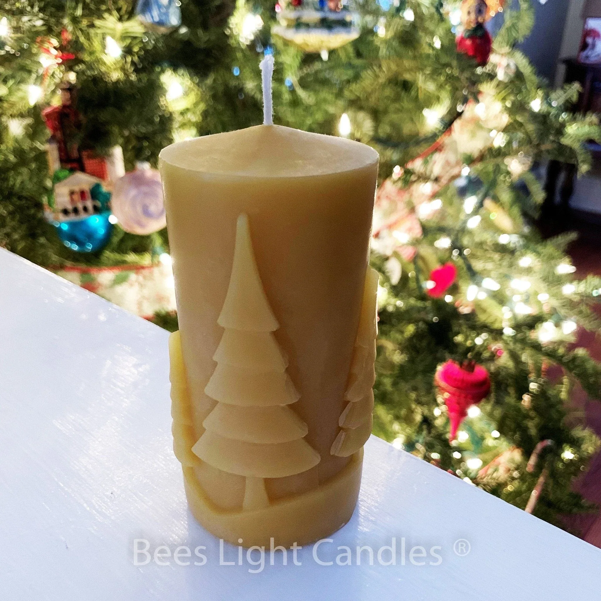 Frosty The Snowman Beeswax Pillar Candle - Image 3