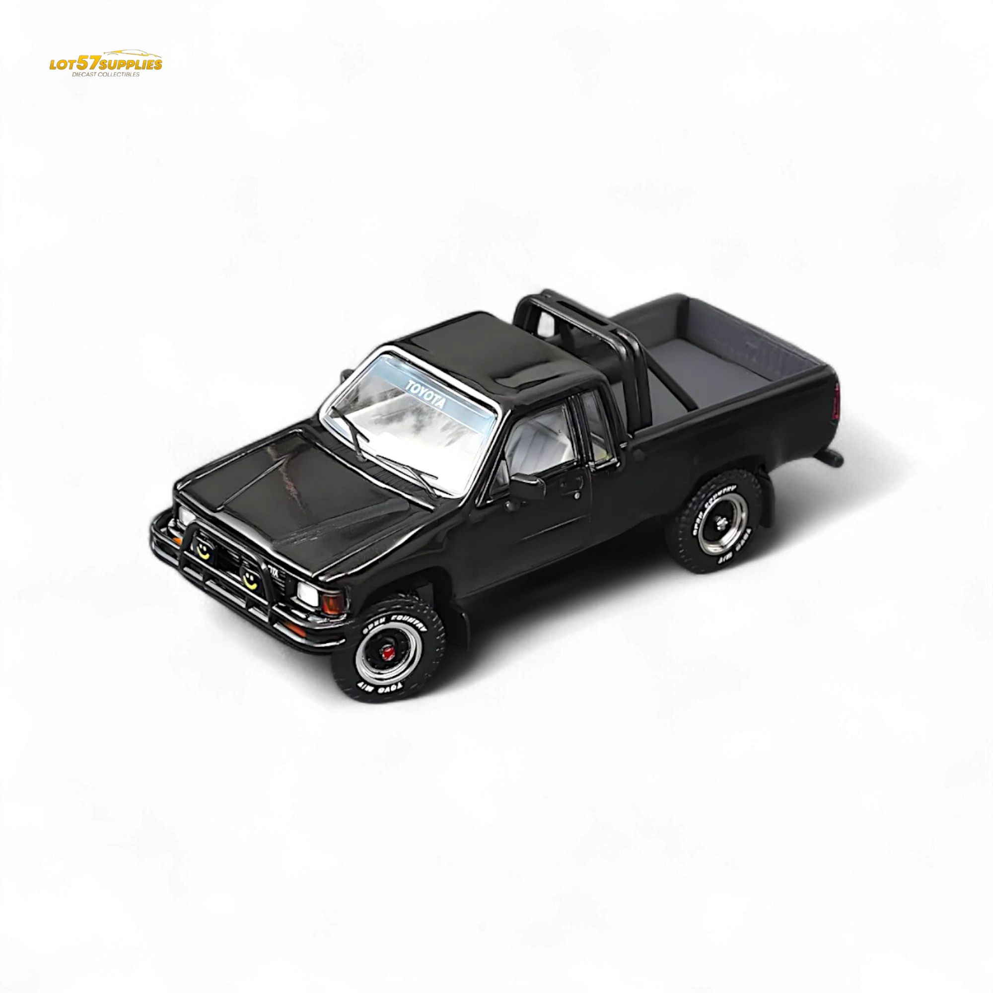 GCD Toyota Hilux SR5 Black 1:64 - Image 3