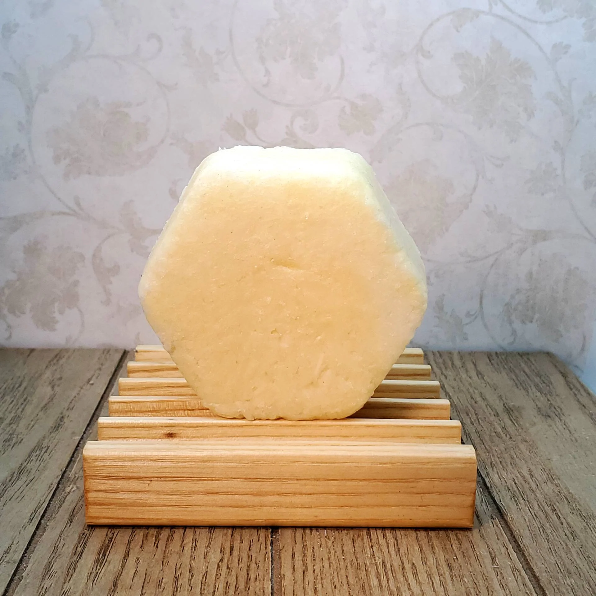 Gentle Cleanse Shampoo Bars - Image 3