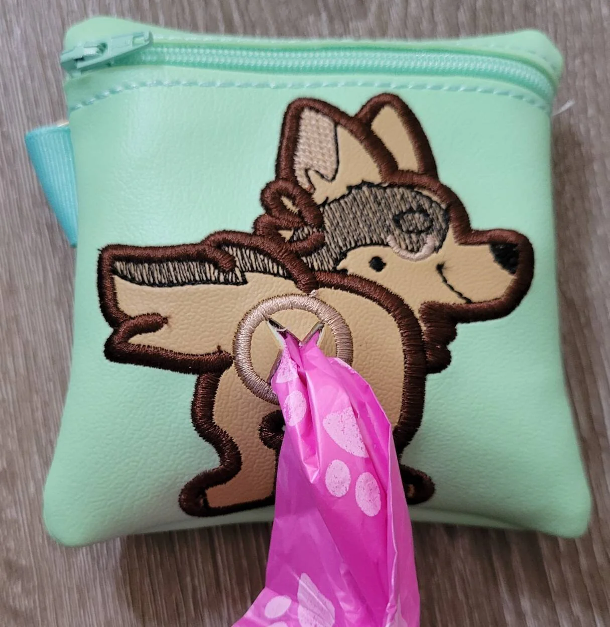 German Shepard Poop Bag Pouch - gift for dog lover - Zippered poop bag holder-  Gift for Dog Walker - veterinarian - dog groomer - Image 3