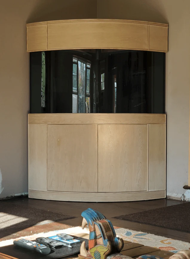Glass Corner - Image 20
