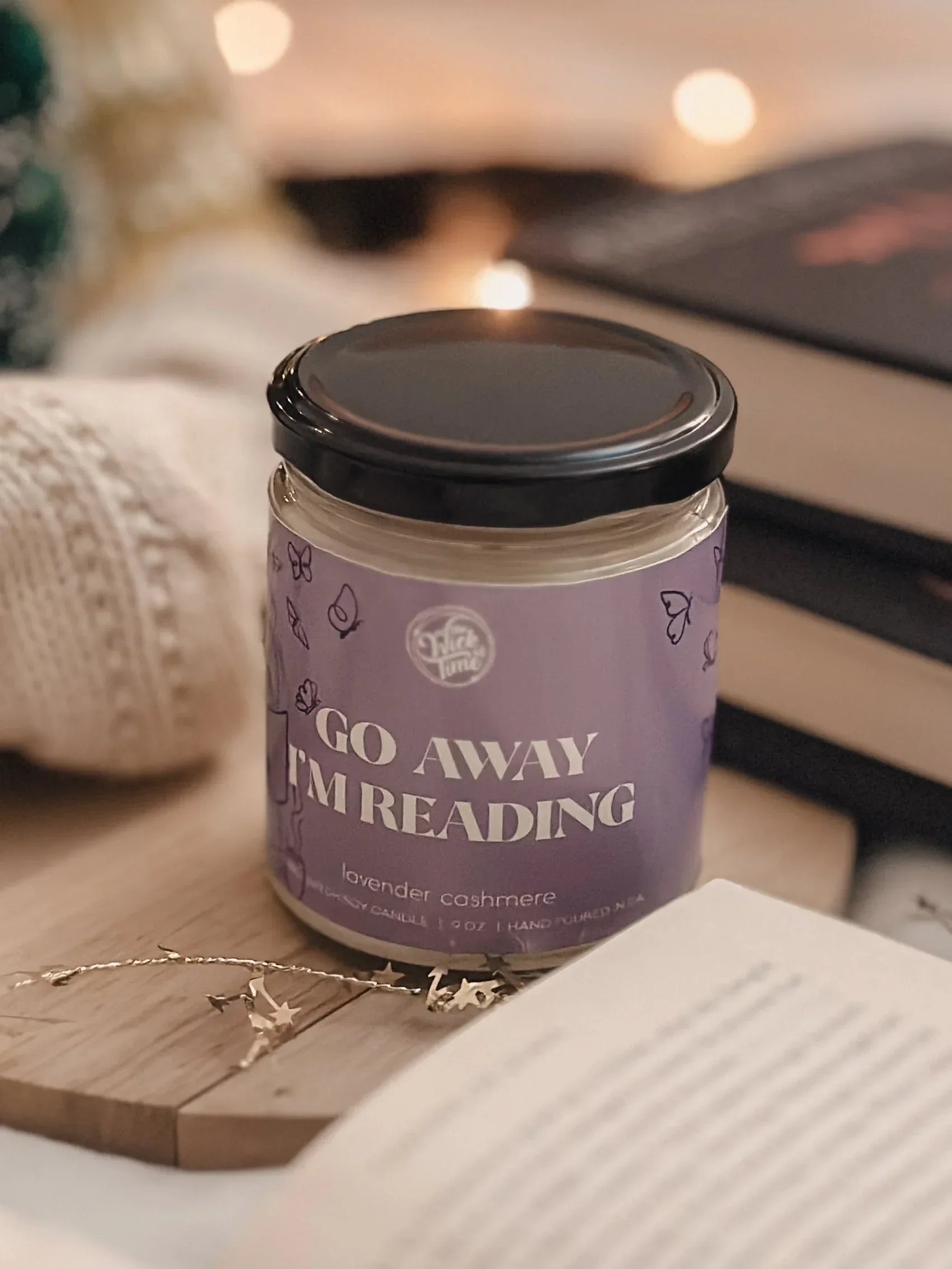 Go Away, I’m Reading Candle 9 OZ - Image 3