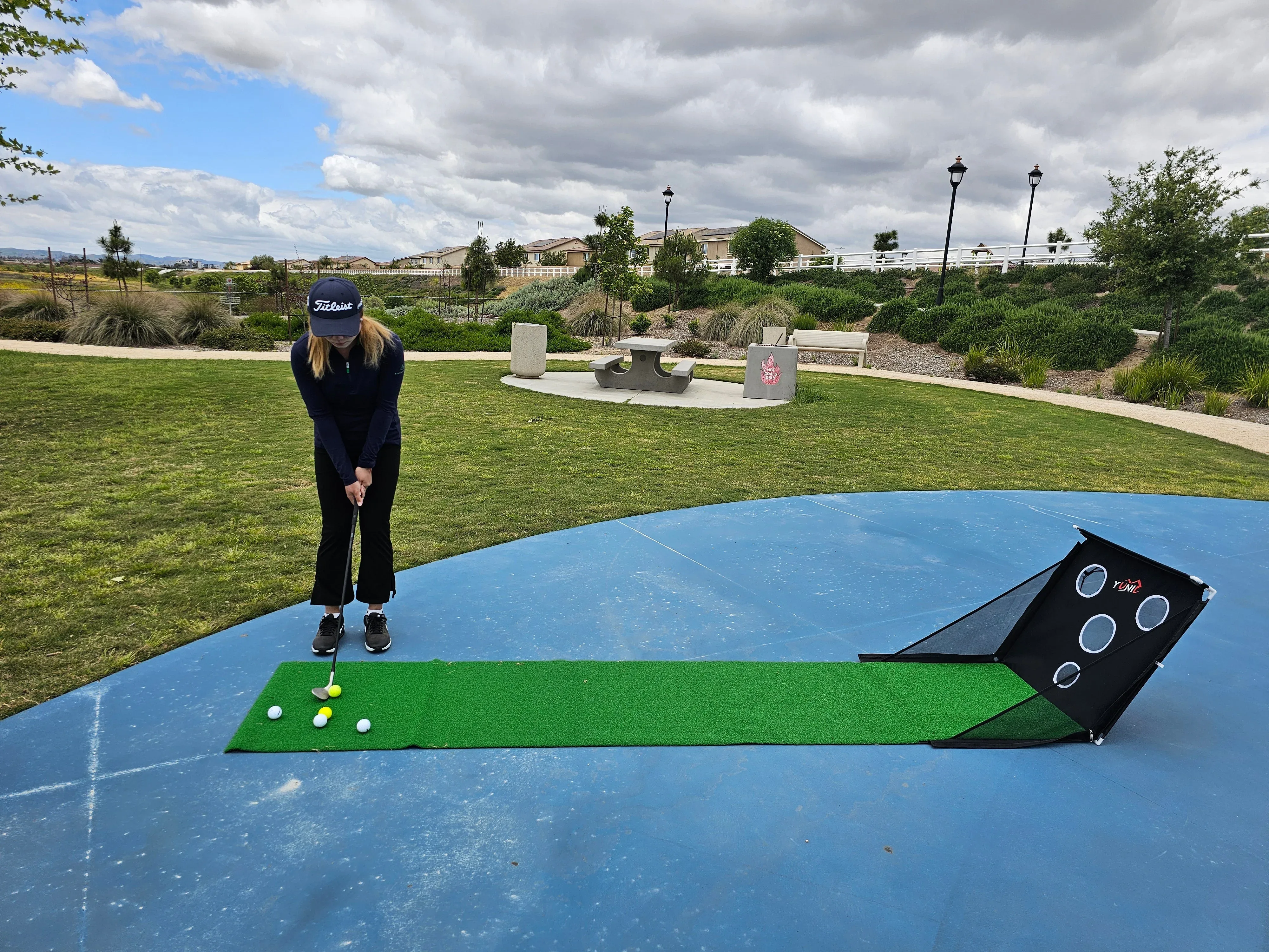 Golf Practice Chipping Net - Image 10