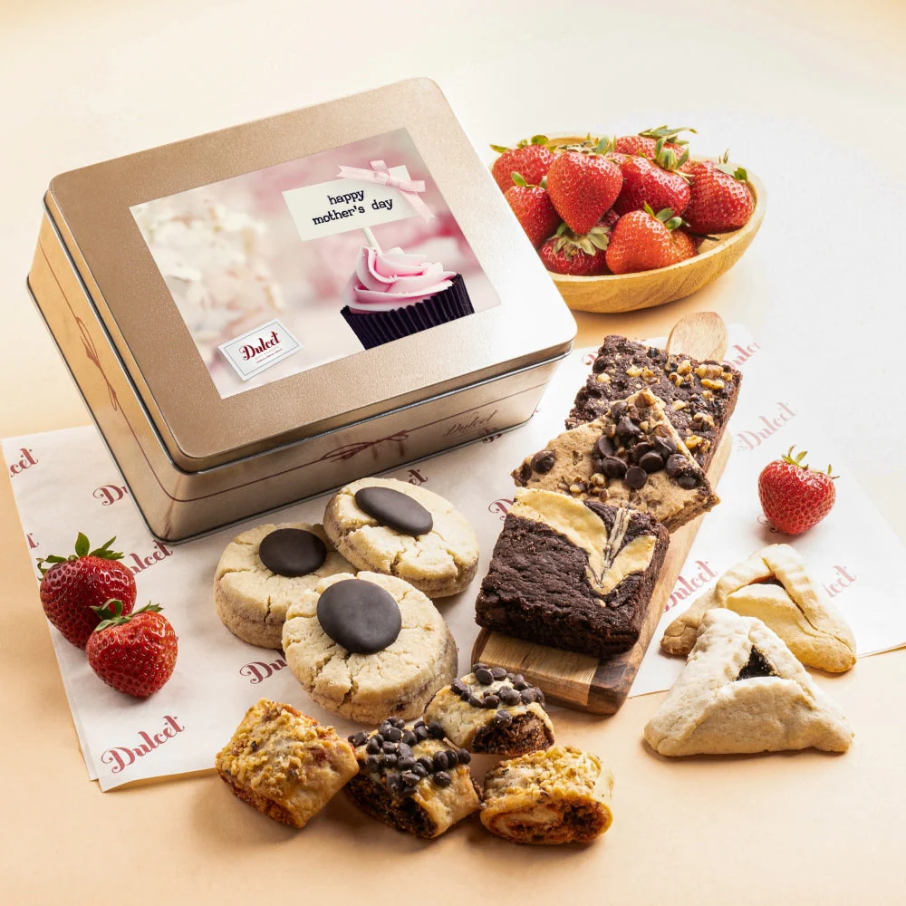 Gourmet Cookie and Brownie Tin - Image 27