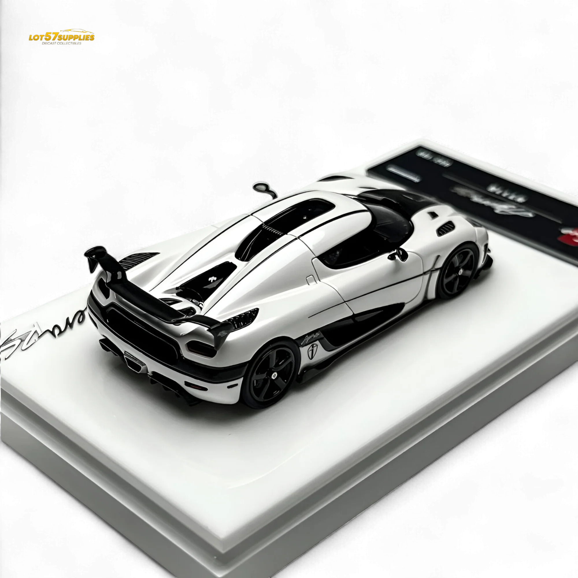 Guo Ji Agera RS Panda 1:64 - Image 3