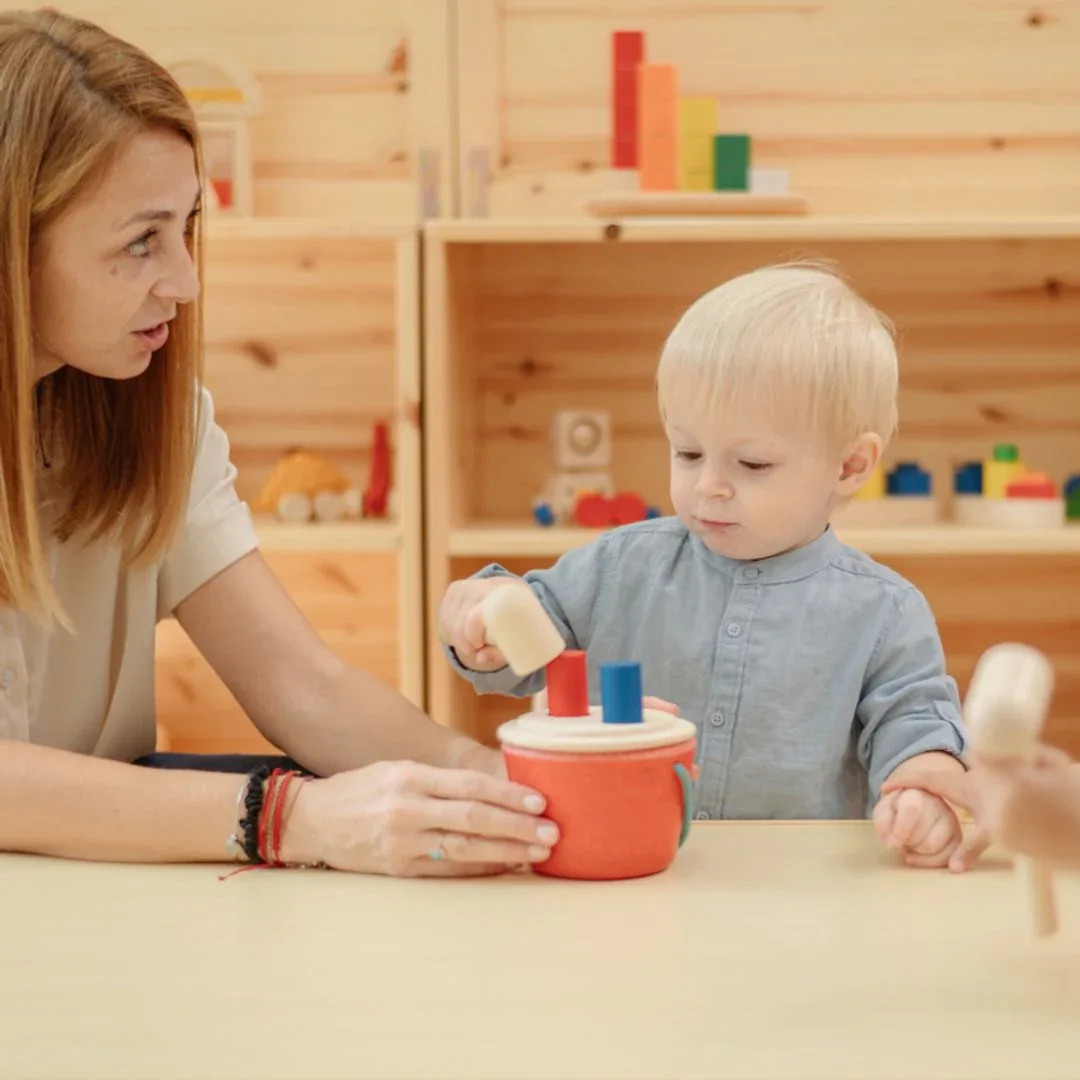 Hammering Peg Bucket - Image 5