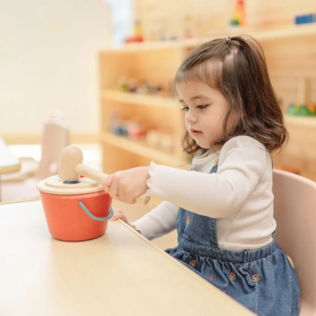 Hammering Peg Bucket - Image 6