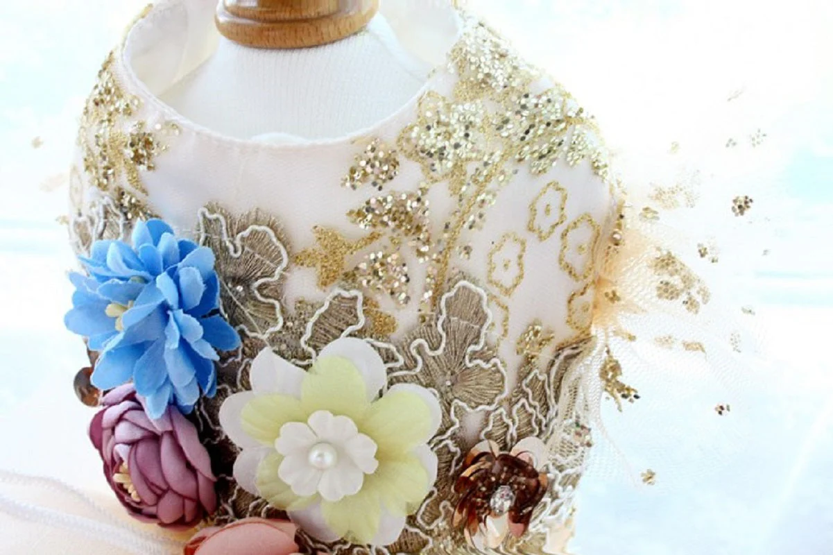 Handmade Luxurious Dog Gown Gold Glitter Pet Princess Trailing Dress Gold Glitter For Weddings Parties - Image 8