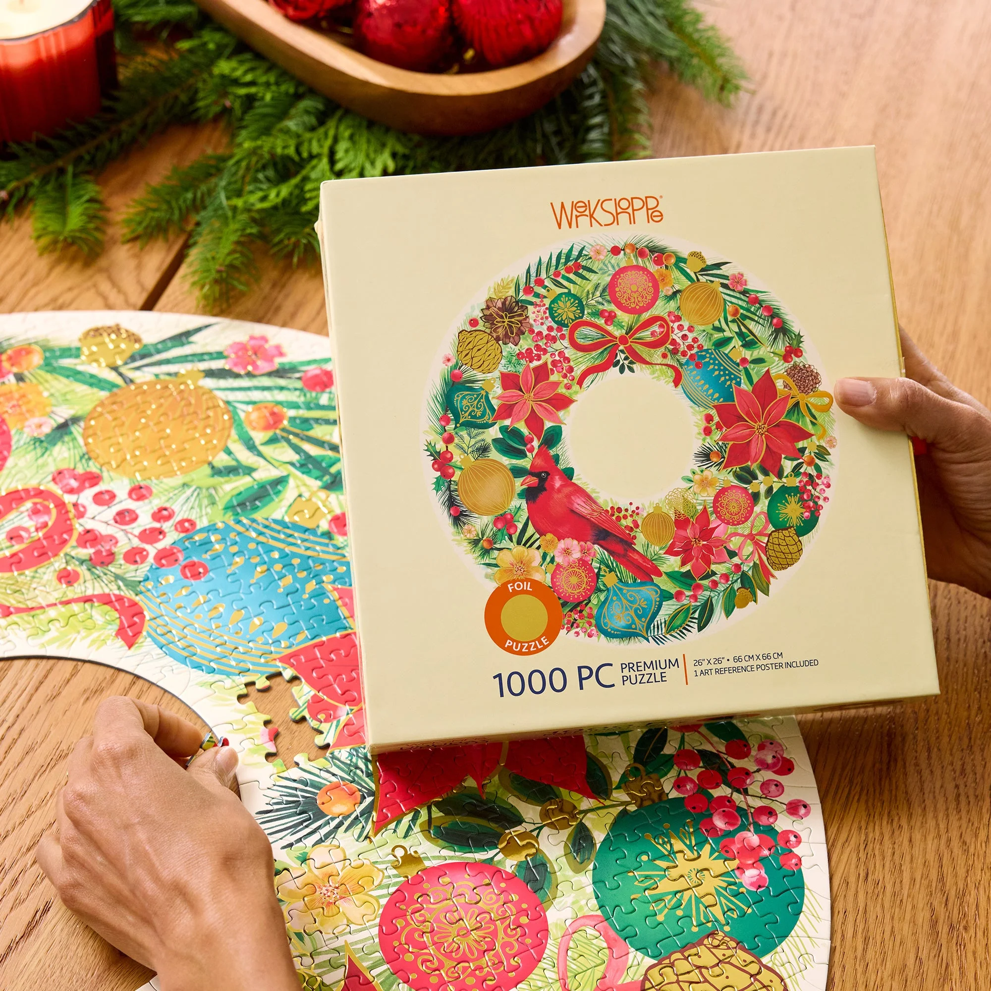 Holiday Wreath 1000 Piece Puzzle - Image 4