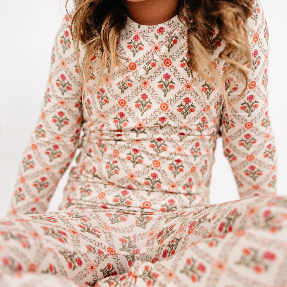 Holly Trellis Bamboo Kids Pajama Set - Image 5