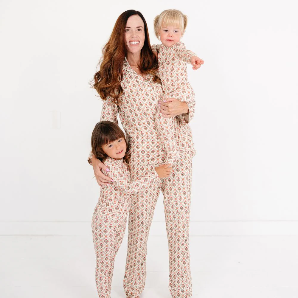 Holly Trellis Long Sleeve & Pants Bamboo Women's Pajama Set - Image 5
