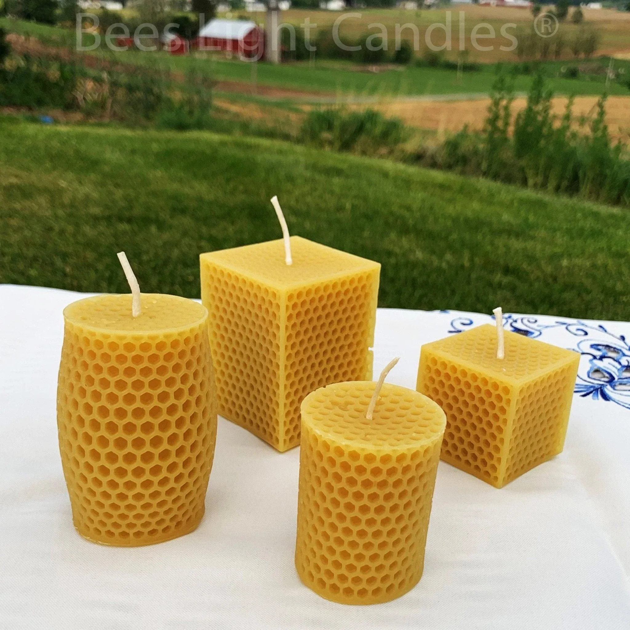 Honeycomb Beeswax Candle Set - Image 2