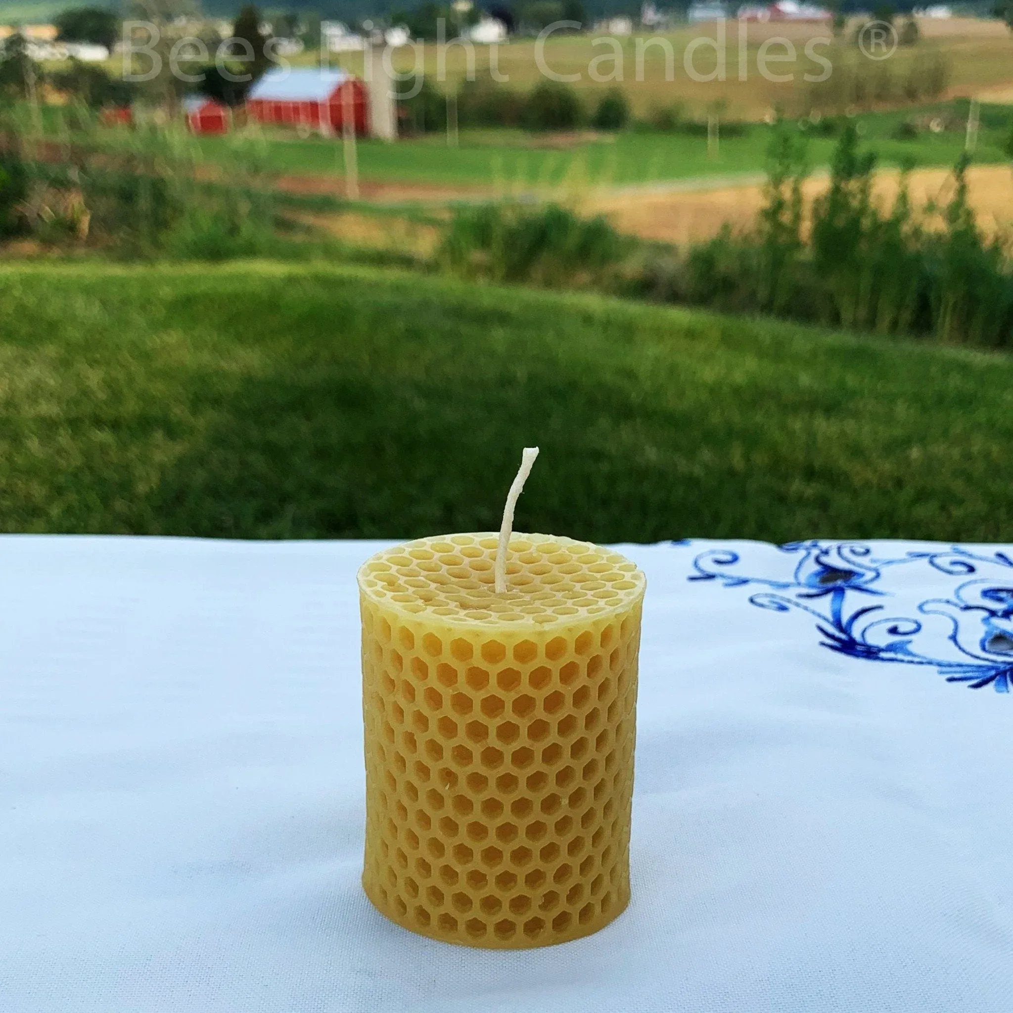 Honeycomb Beeswax Candle Set - Image 5