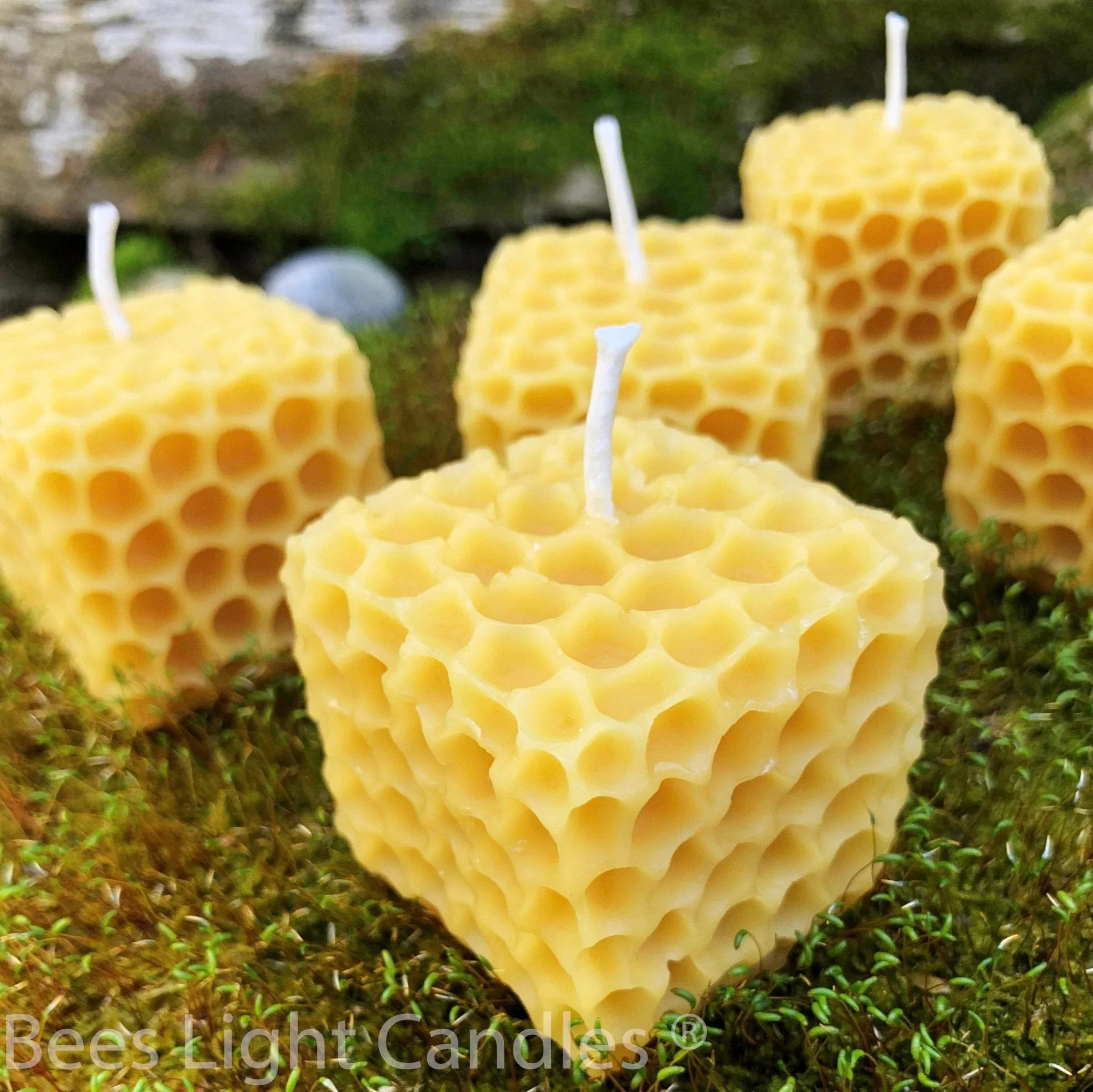 Honeycomb Cube Beeswax Candle - Image 4