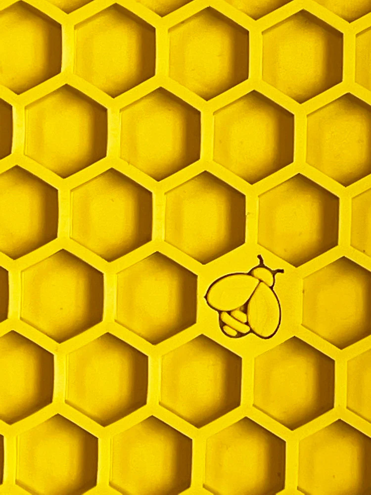 Honeycomb eMat - Enrichment Lick Mat for Dogs and Cats | eMat Enrichment Toy for Anxiety Relief | SodaPup - Image 10
