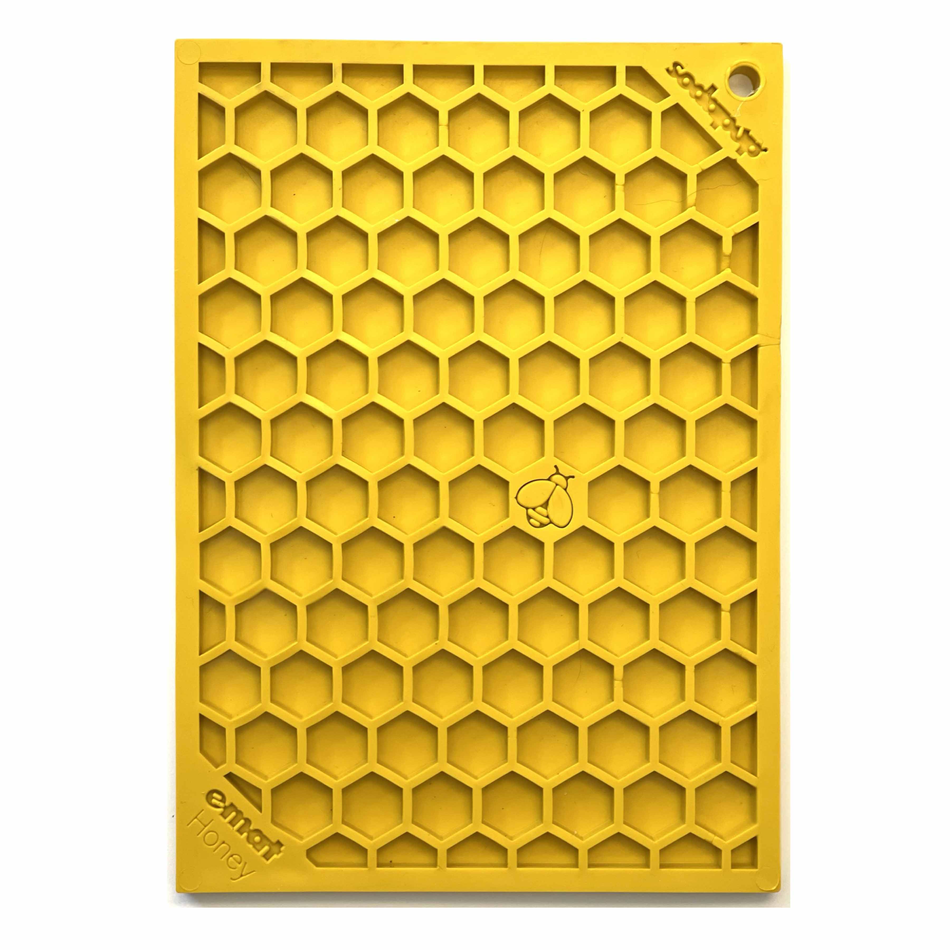 Honeycomb eMat - Enrichment Lick Mat for Dogs and Cats | eMat Enrichment Toy for Anxiety Relief | SodaPup - Image 2