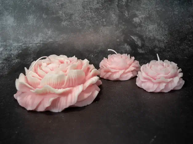 Huge Peony Candle | Sculptural Soy Wax - Image 3