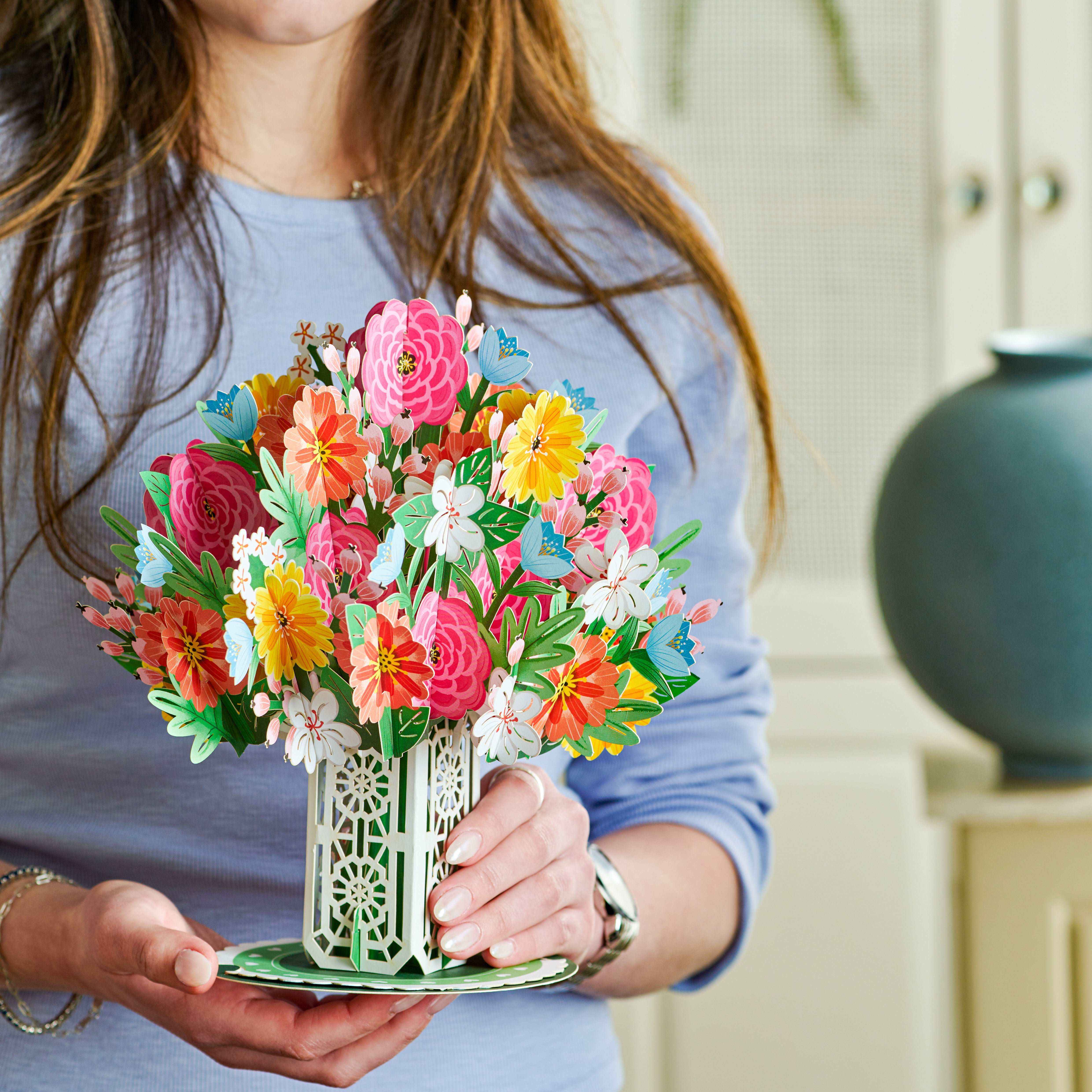 HugePop Blissful Flower Bouquet Pop Up with Detachable Paper Flower - Image 5