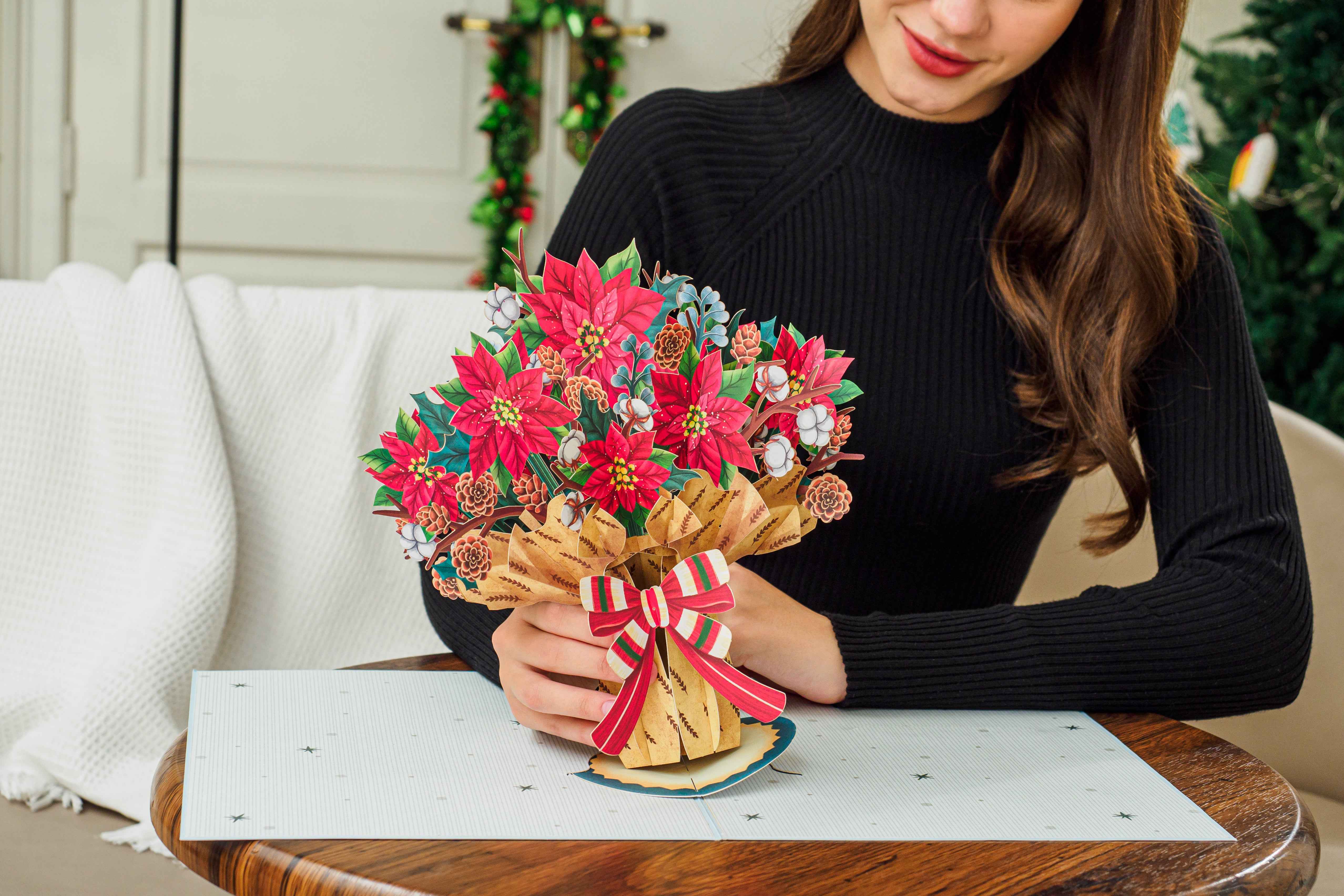 HugePop Christmas Spirit Flower Bouquet Pop Up Card - Image 5