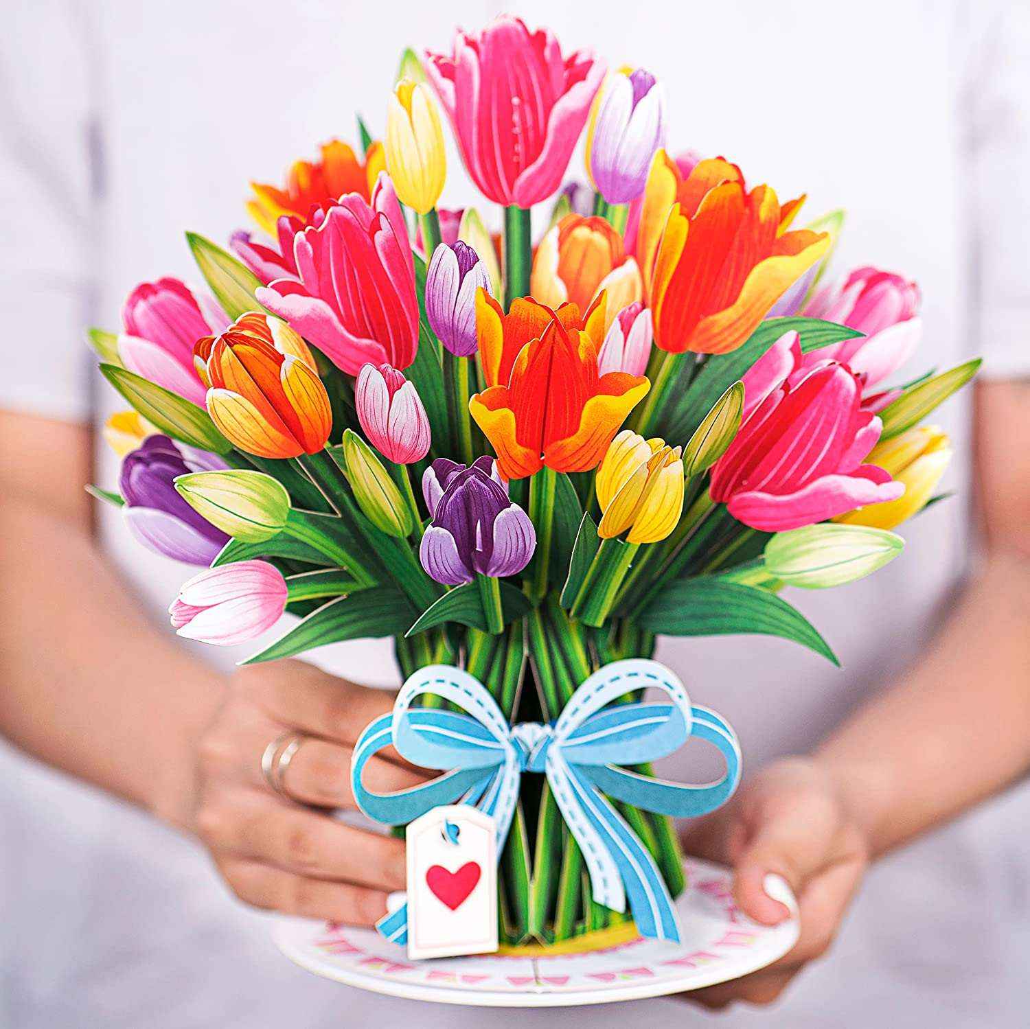 HugePop Tulip Flower Pop Up Card with Detachable Paper Flower Bouquet - Image 2