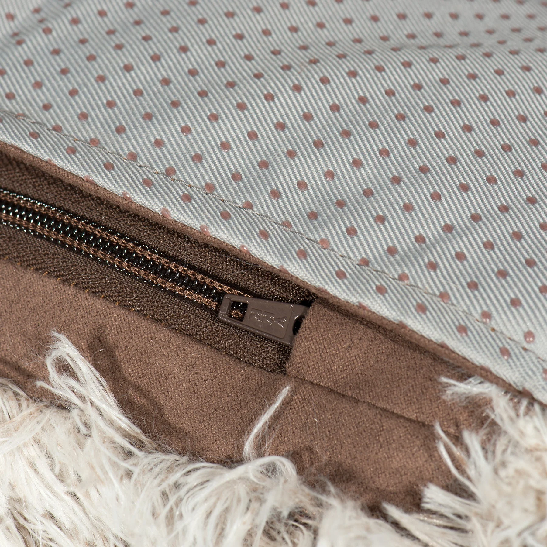 HuggleHug Calming Sofa Protector Bed - Image 4