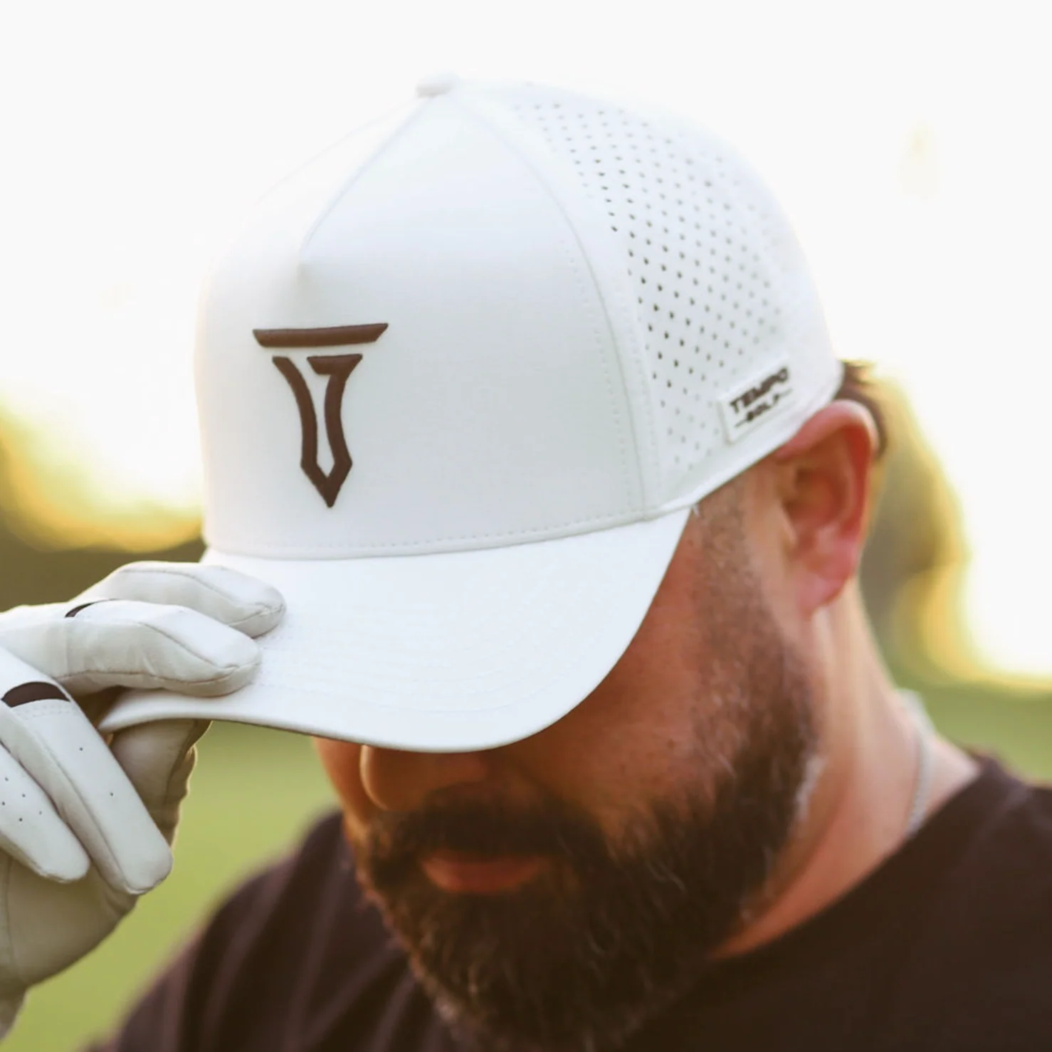 Iconic T 5 Panel Snapback Hat - White - Image 3