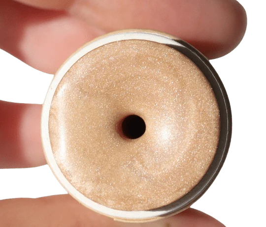 Illumi Creamy Vegan Highlighter Stick - Image 8