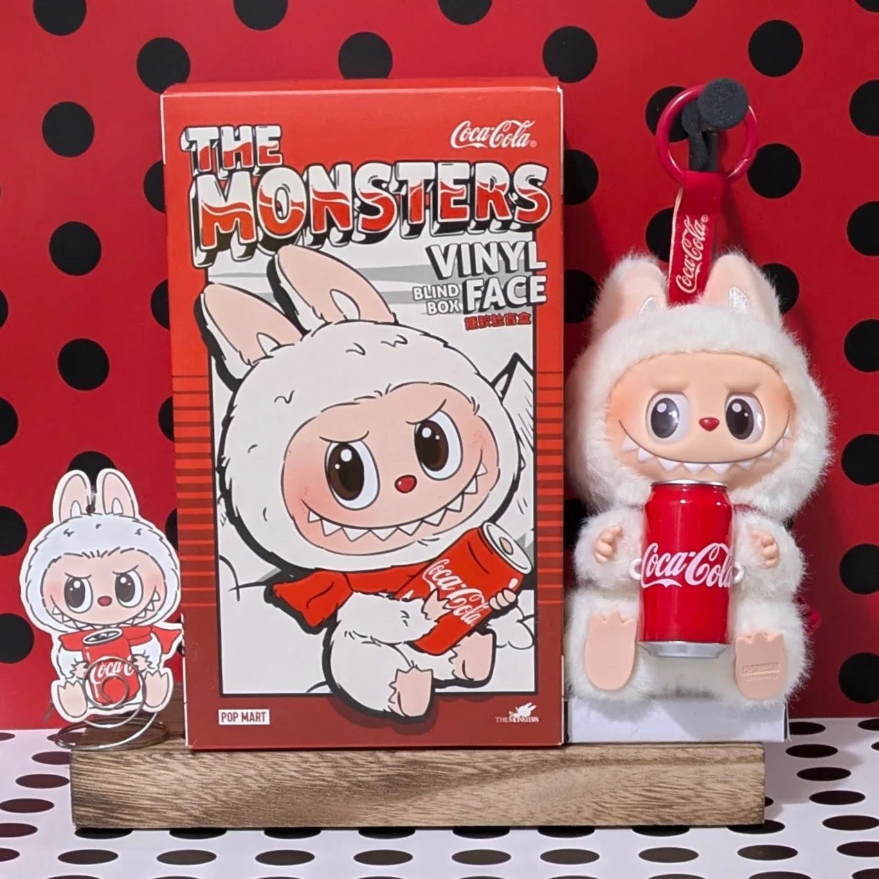 [In Stock] POPMART Labubu COCA-COLA SERIES-Vinyl Face - Image 2