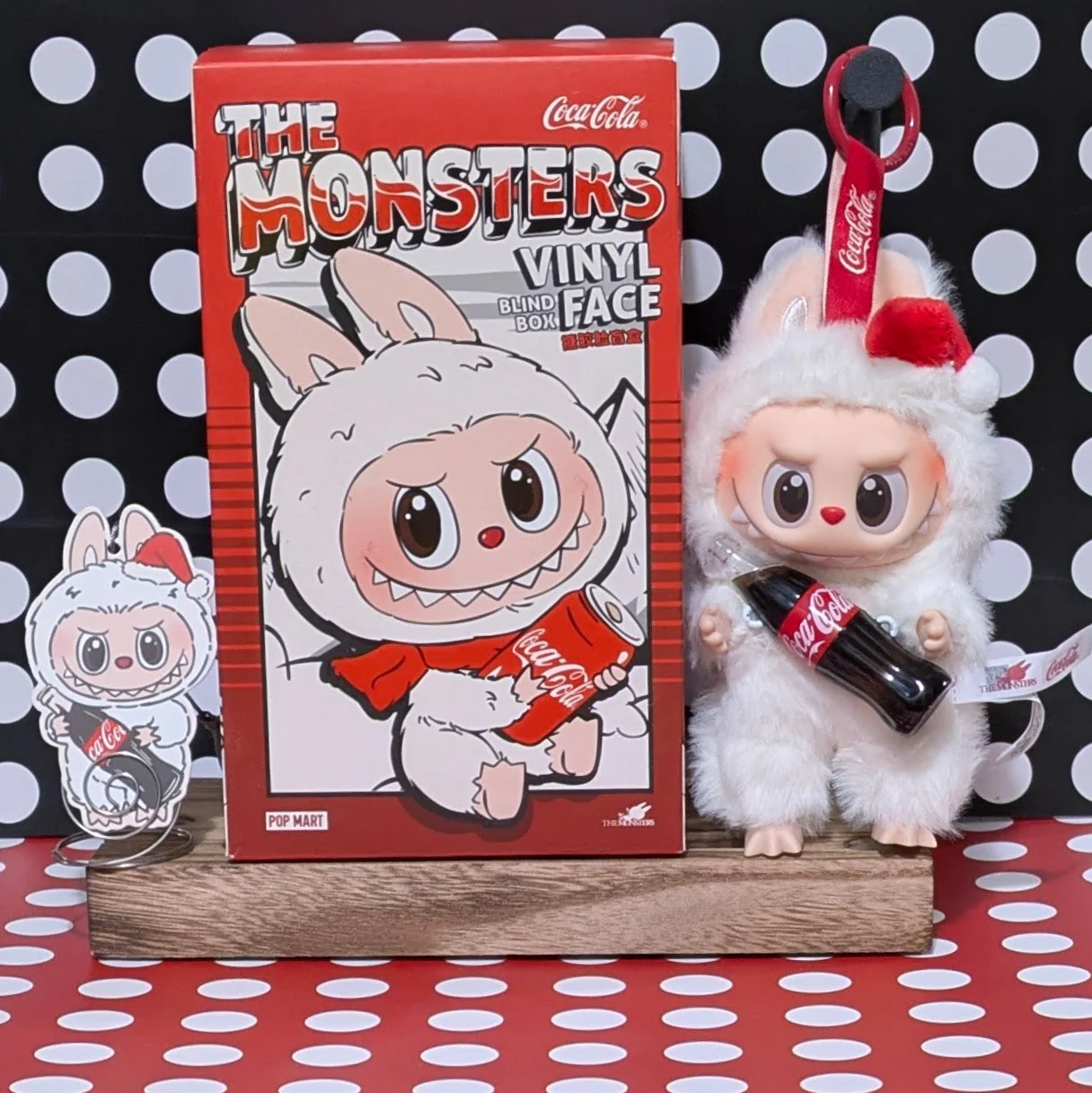 [In Stock] POPMART Labubu COCA-COLA SERIES-Vinyl Face - Image 3